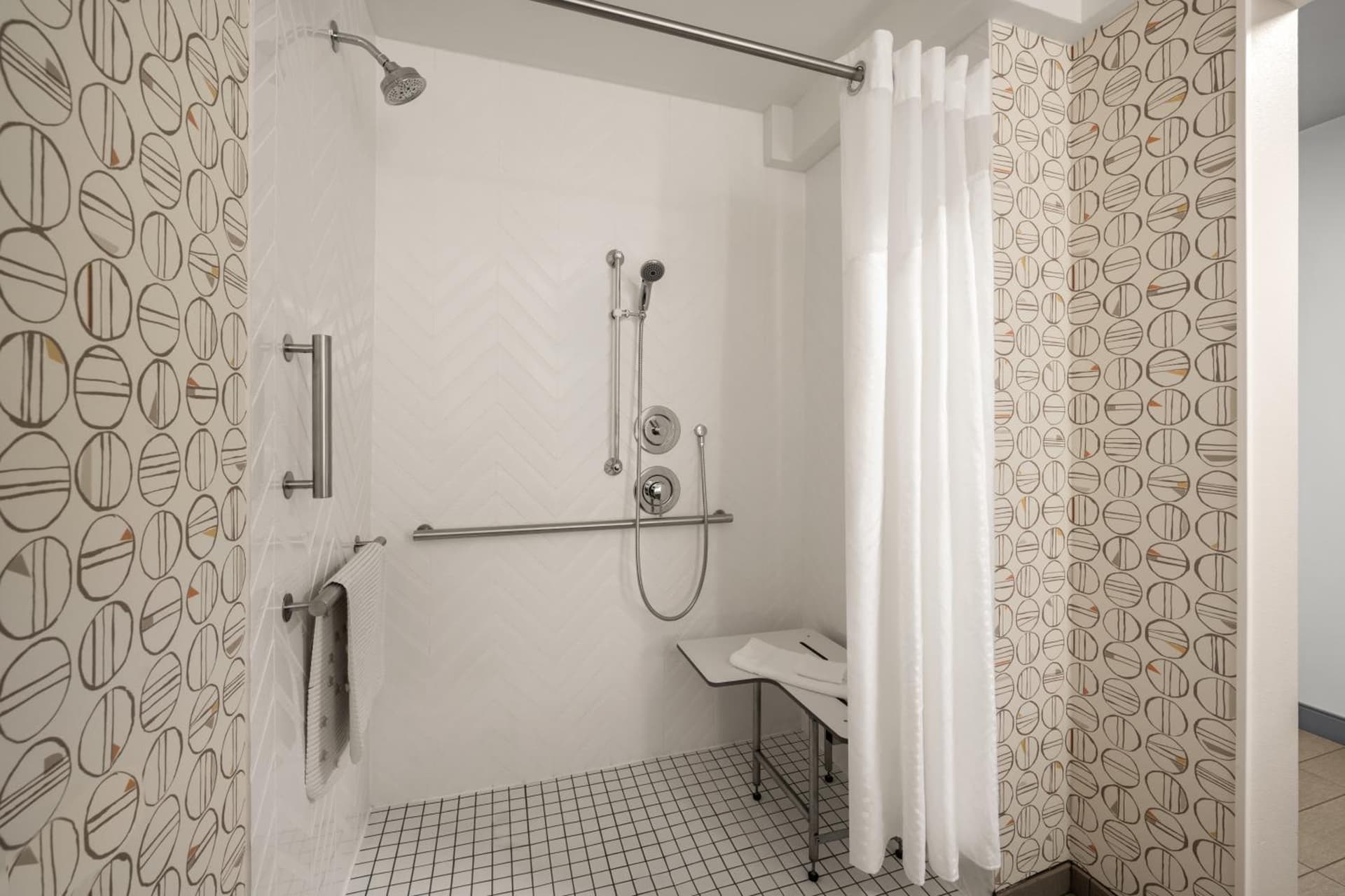Holiday Inn Ontario by IHG property views in Ontario, OR — gallery photo 3