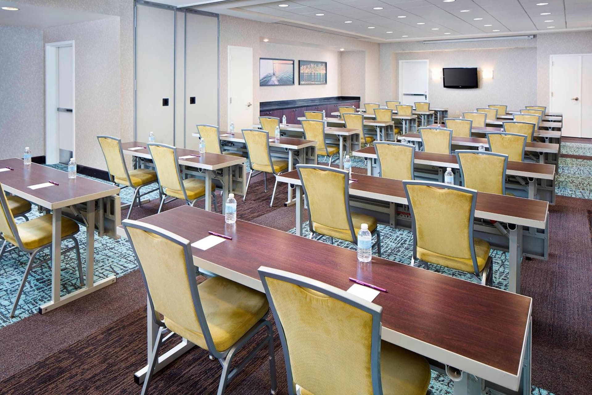 Residence Inn by Marriott San Diego Downtown/Gaslamp Quarter gallery photo in San Diego, CA — image 27