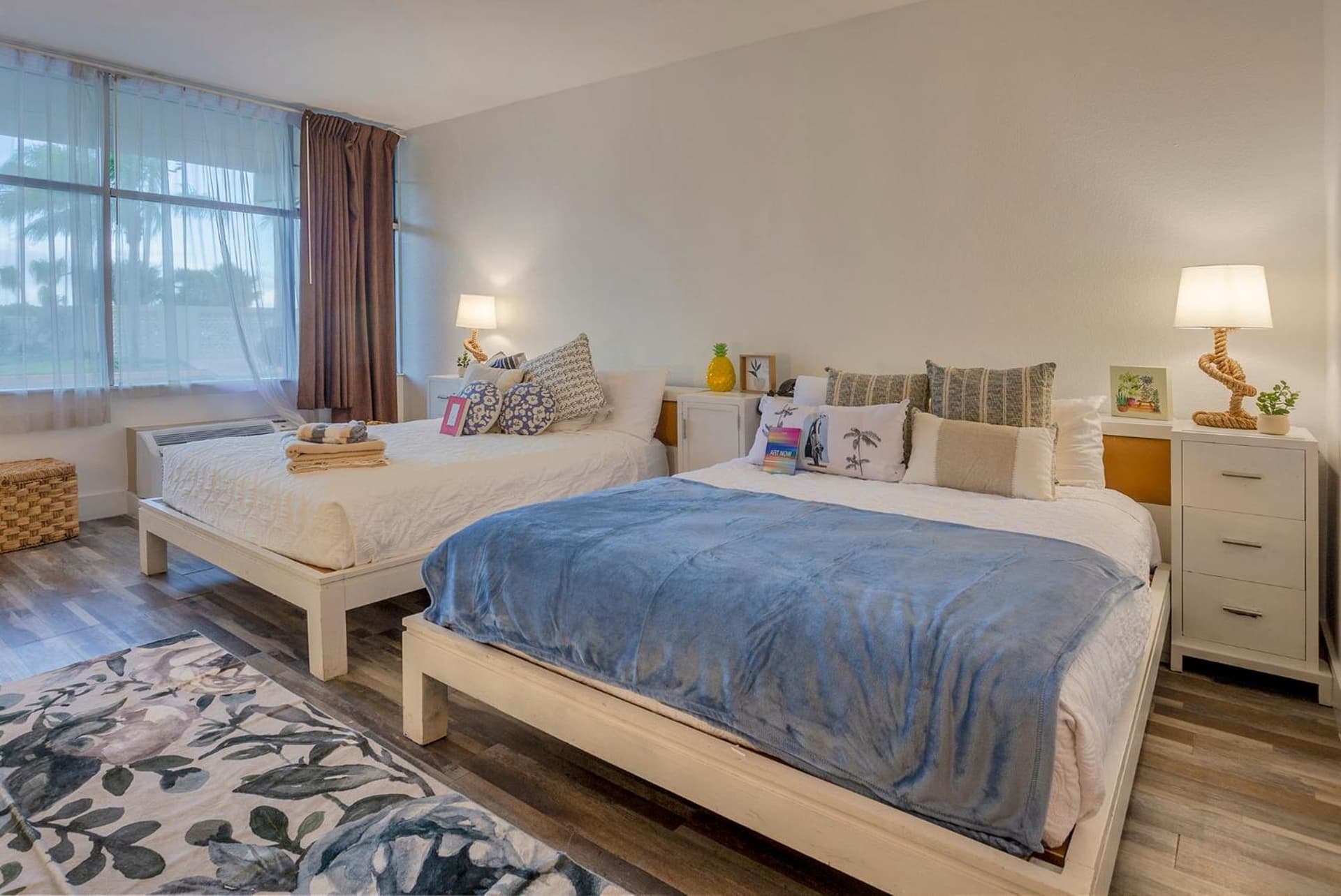 TAMPA BAY, BEACH step away, WIFI, FREE PARKING,POOLS, JACUZZI gallery photo in Ruskin, FL — image 90