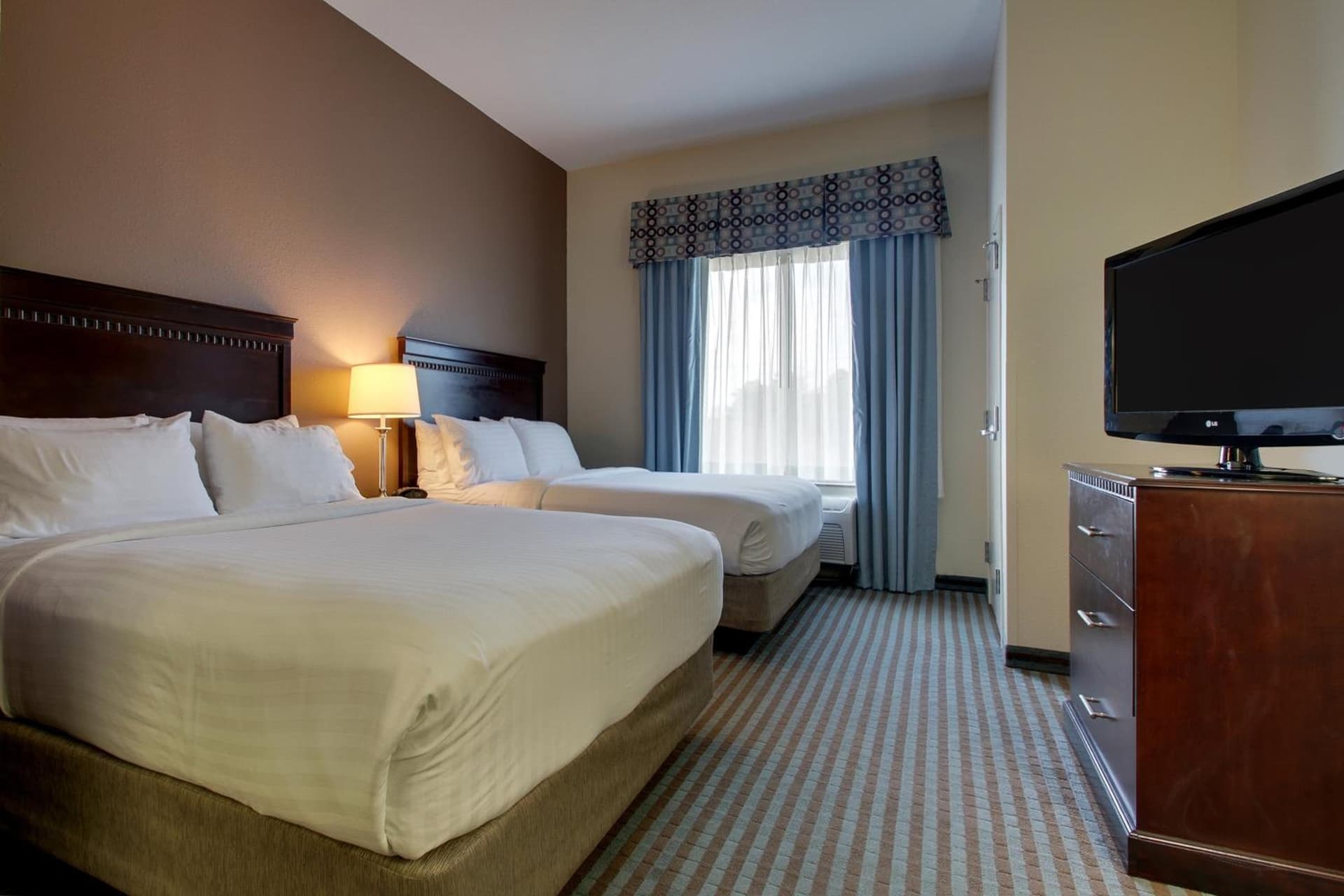 Holiday Inn Express Leland - Wilmington Area by IHG gallery photo in Leland, NC — image 36
