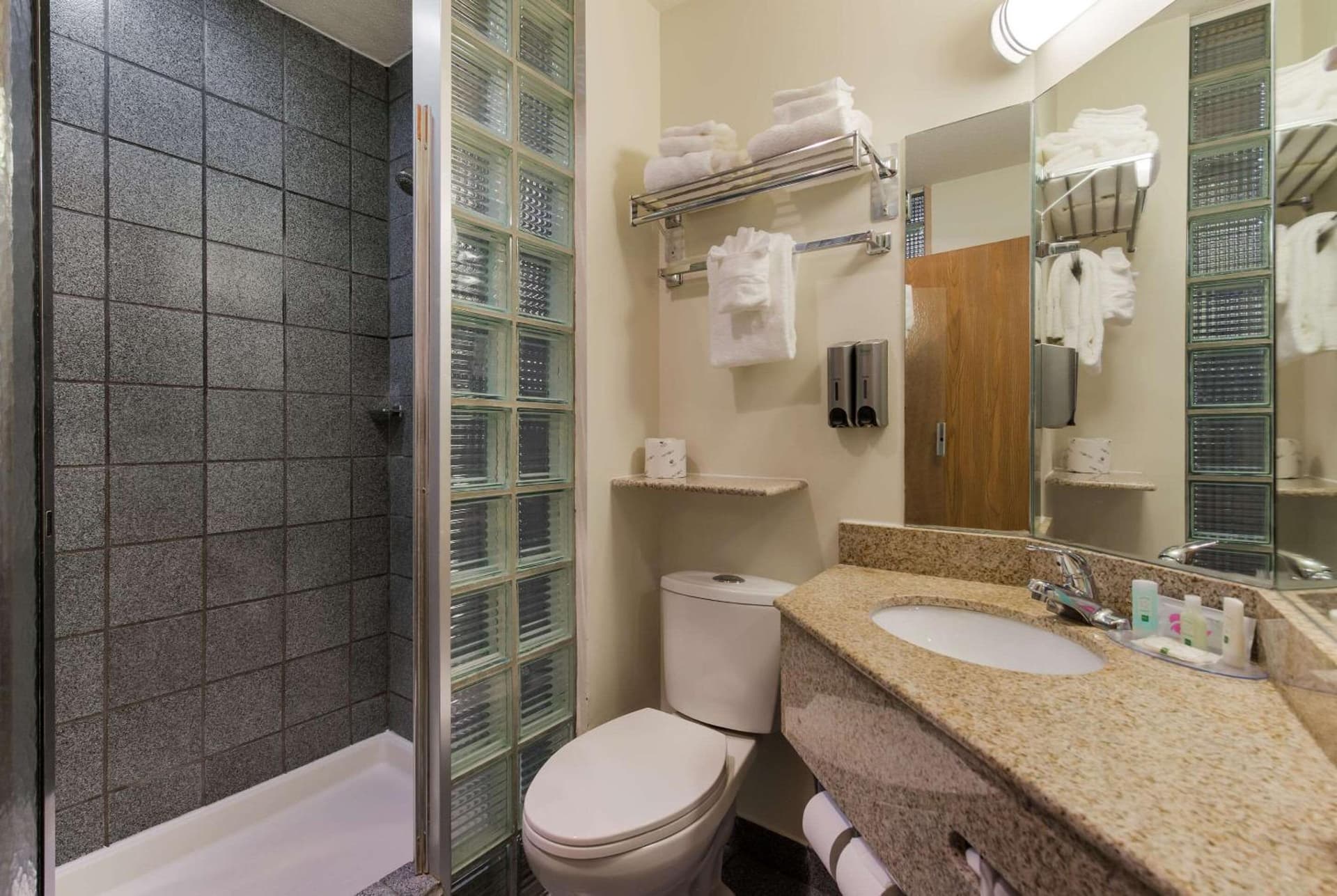 Quality Inn & Suites Red Wing gallery photo in Red Wing, MN — image 10
