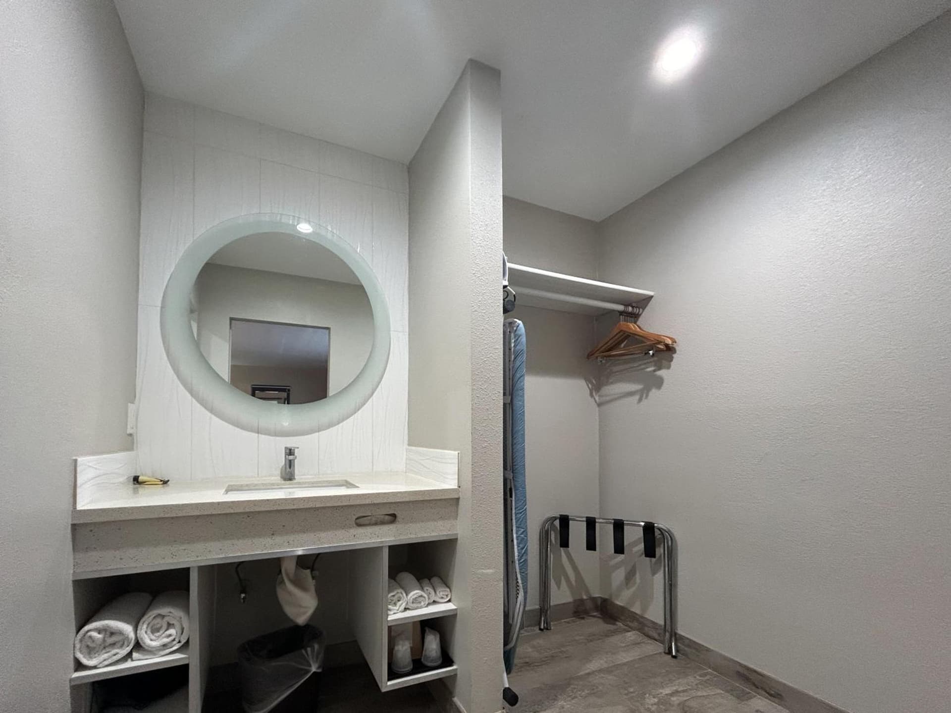 Motel 6 Pasadena, CA Old Town Pasadena Area gallery photo in Pasadena, CA — image 8