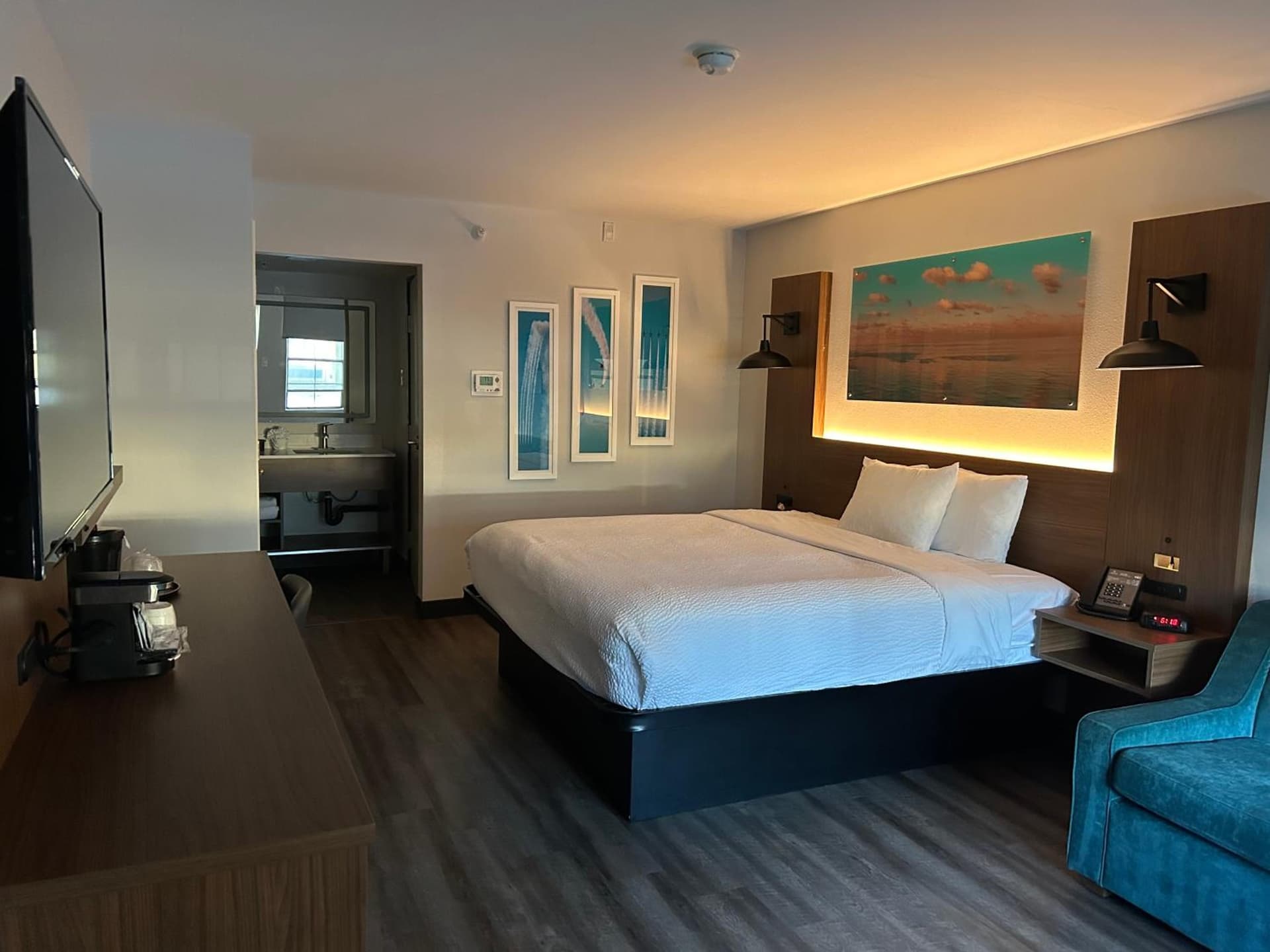 La Quinta Inn by Wyndham San Diego - Miramar gallery photo in Sabre Springs, CA — image 11