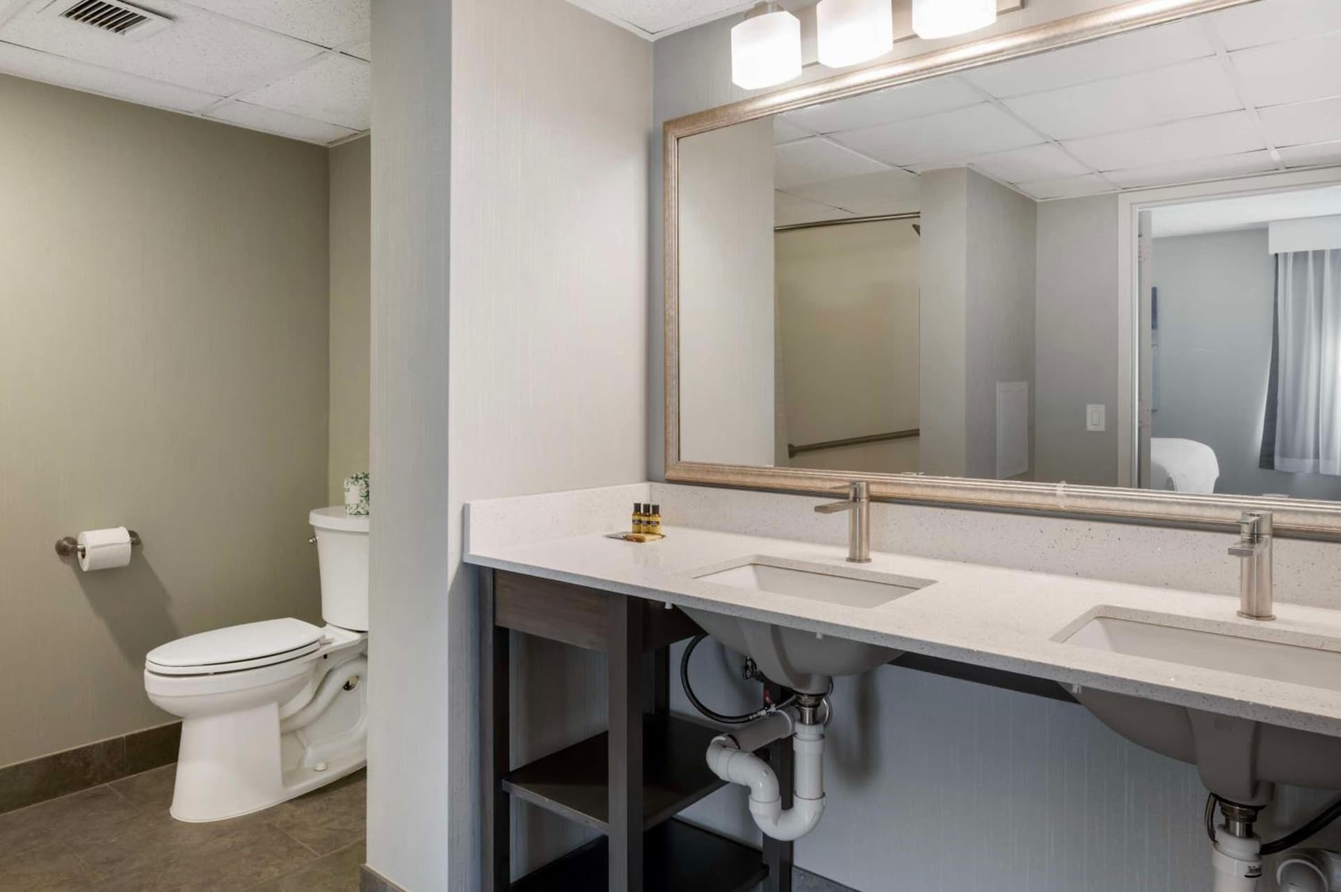 Best Western Plus Alexandria Fort Belvoir gallery photo in Alexandria, VA — image 40