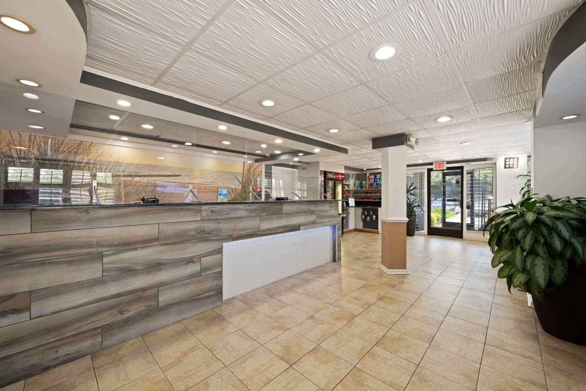 Best Western Plus Chesapeake Bay-Norfolk gallery photo in Norfolk, VA — image 19