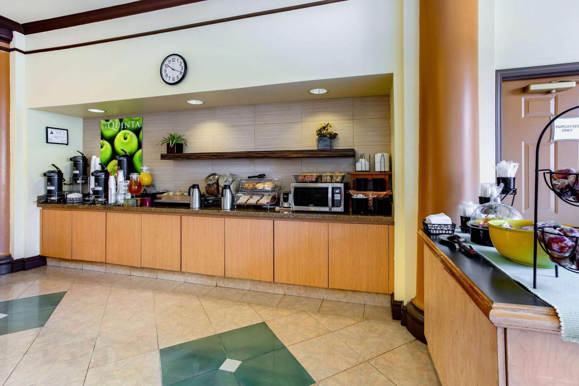 La Quinta by Wyndham Raleigh/Durham Southpoint gallery photo in Durham, NC — image 44