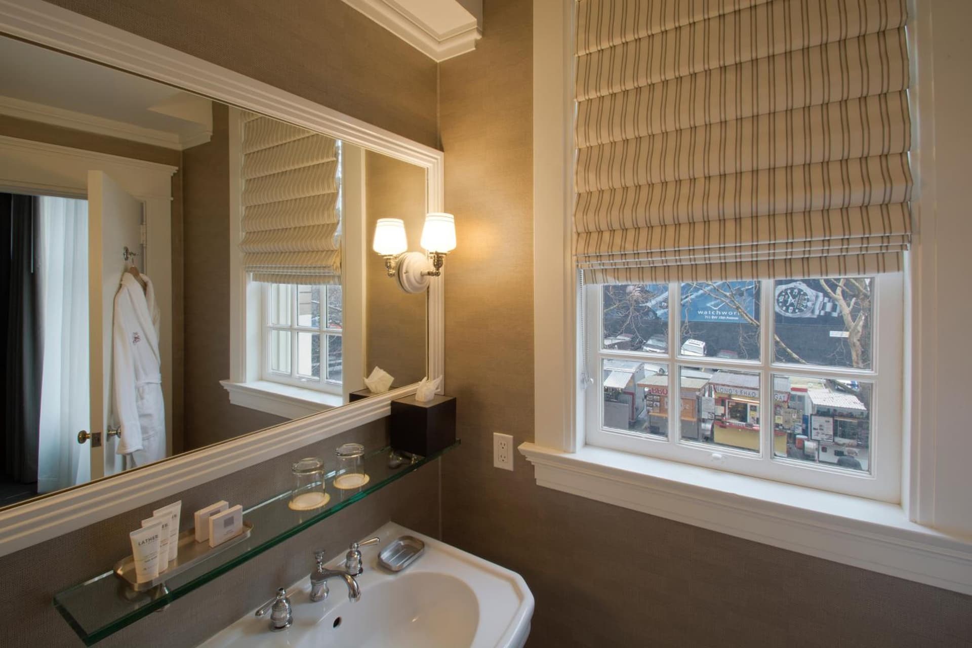 Sentinel Hotel gallery photo in Portland, OR — image 8