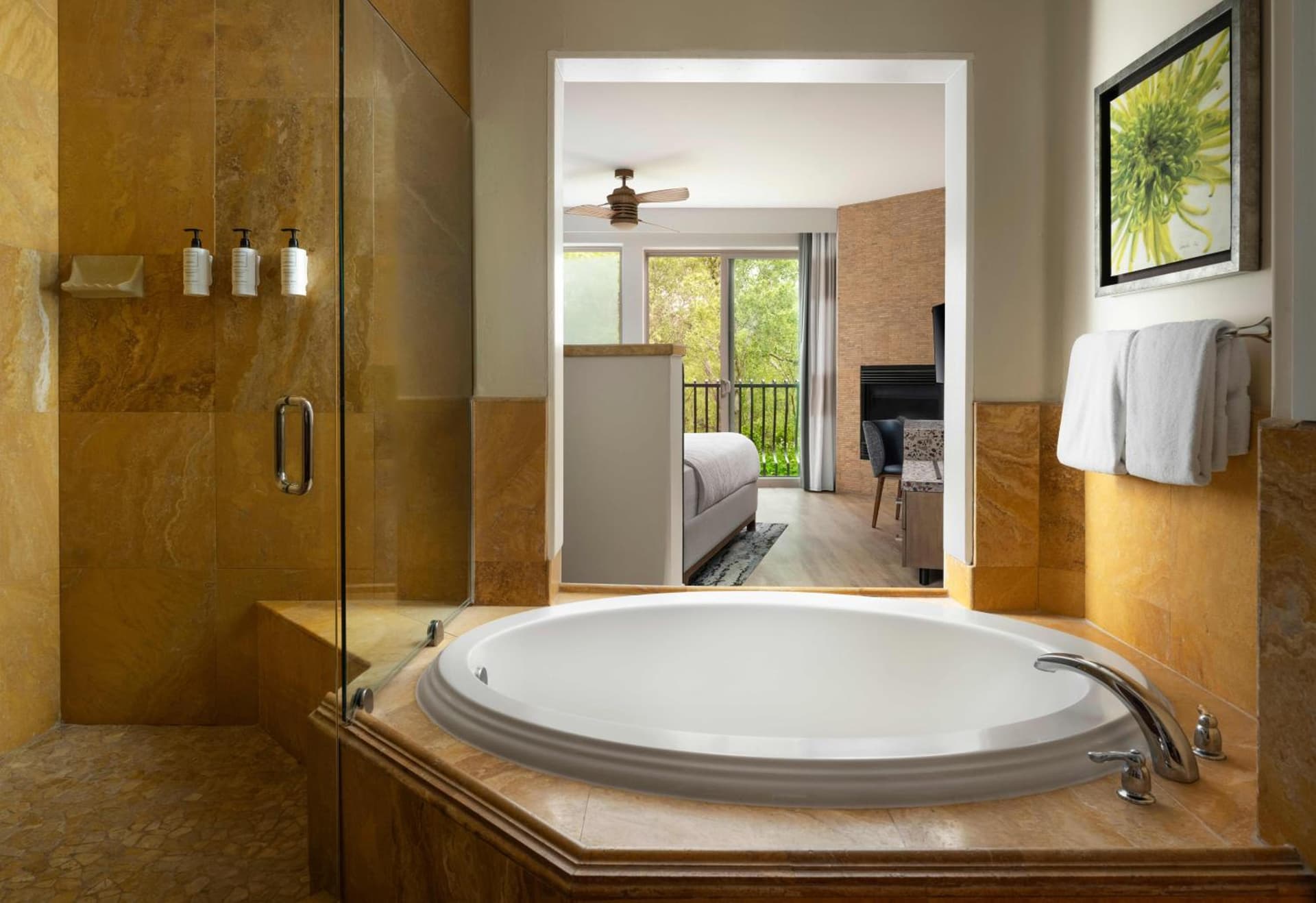 El Colibri Hotel & Spa gallery photo in Cambria, CA — image 7