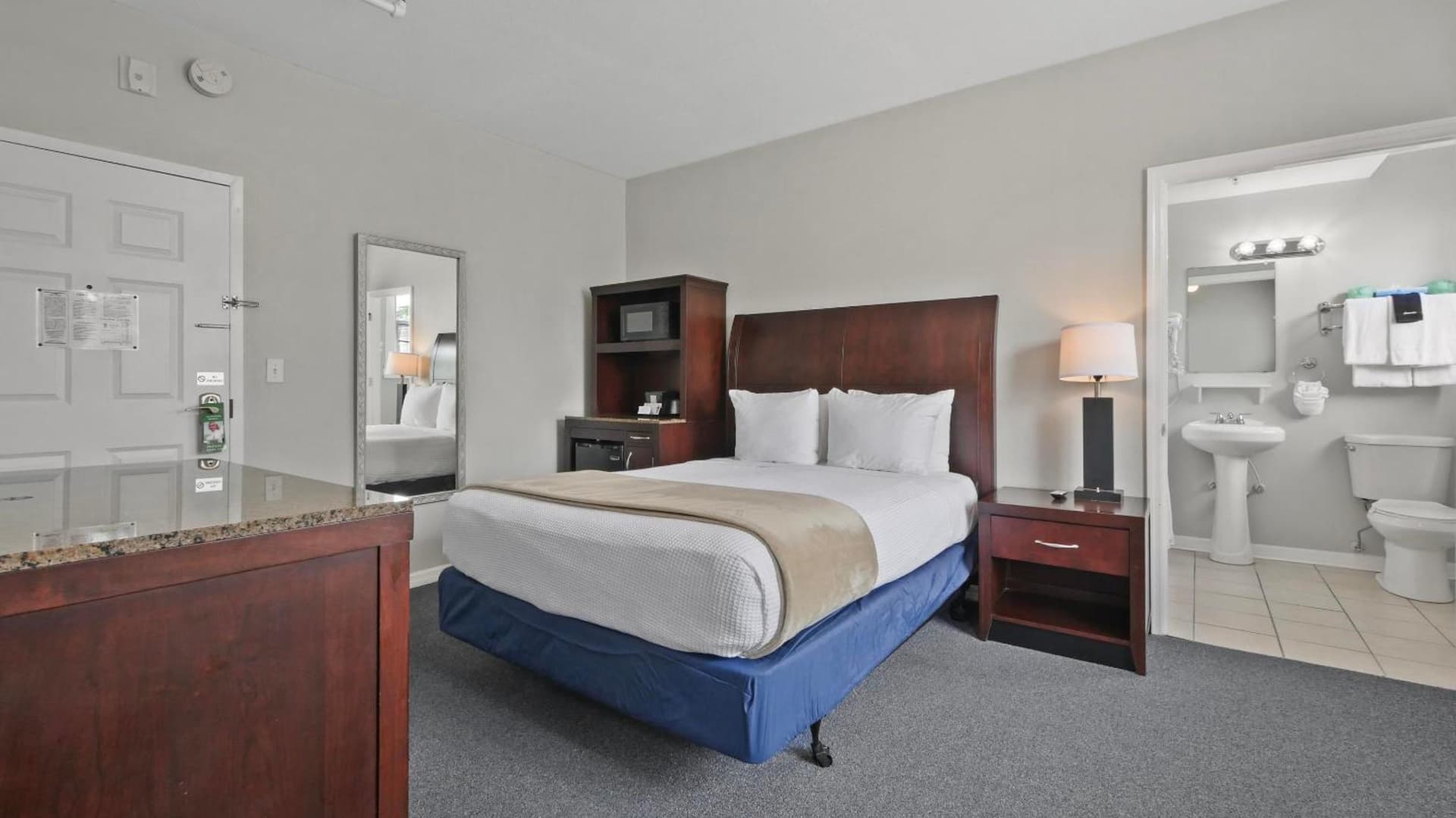 Crystal Bay Historic Hotel gallery photo in St Petersburg, FL — image 104