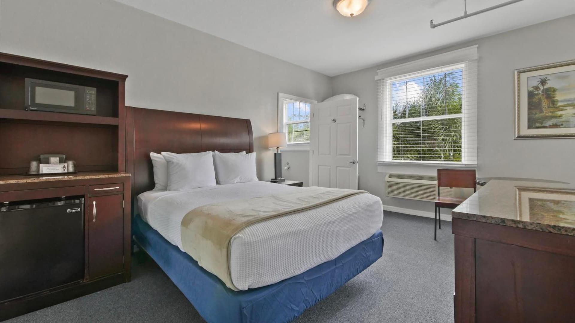 Crystal Bay Historic Hotel gallery photo in St Petersburg, FL — image 80