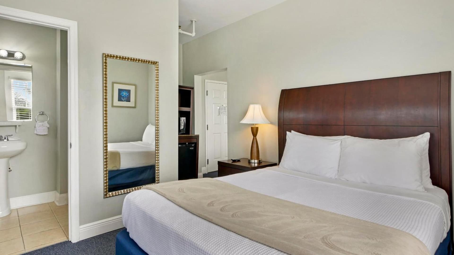 Crystal Bay Historic Hotel property views in St Petersburg, FL — gallery photo 3