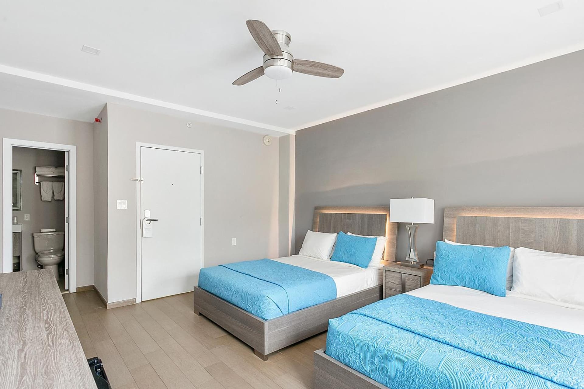 Hotel Sheldon gallery photo in Hollywood, FL — image 30
