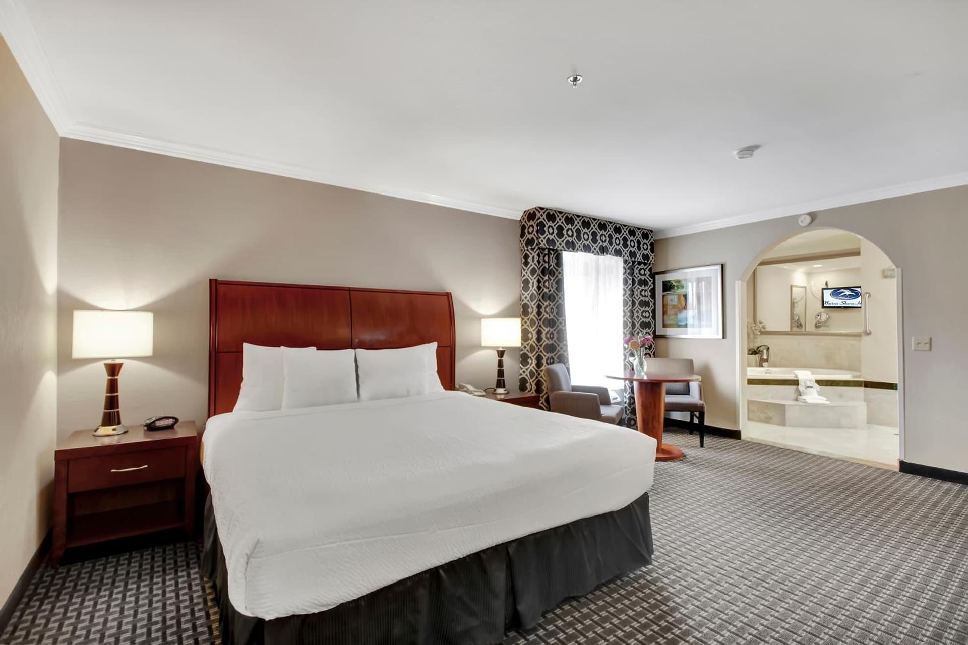 Best Western Plus Marina Shores Hotel gallery photo in Dana Point, CA — image 16