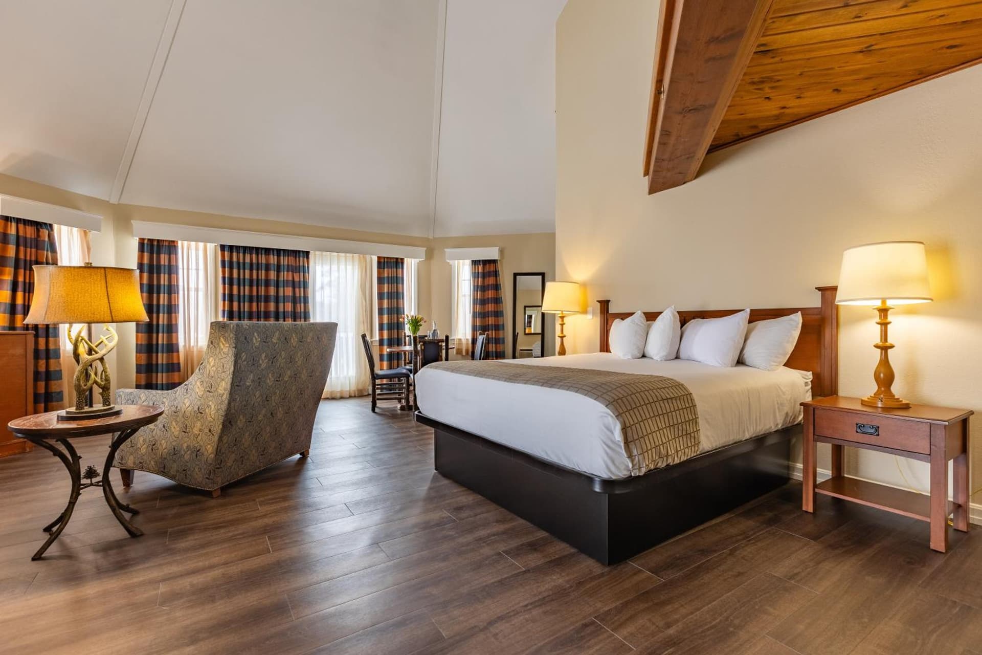Wolfeboro Inn property views in Wolfeboro — gallery photo 3