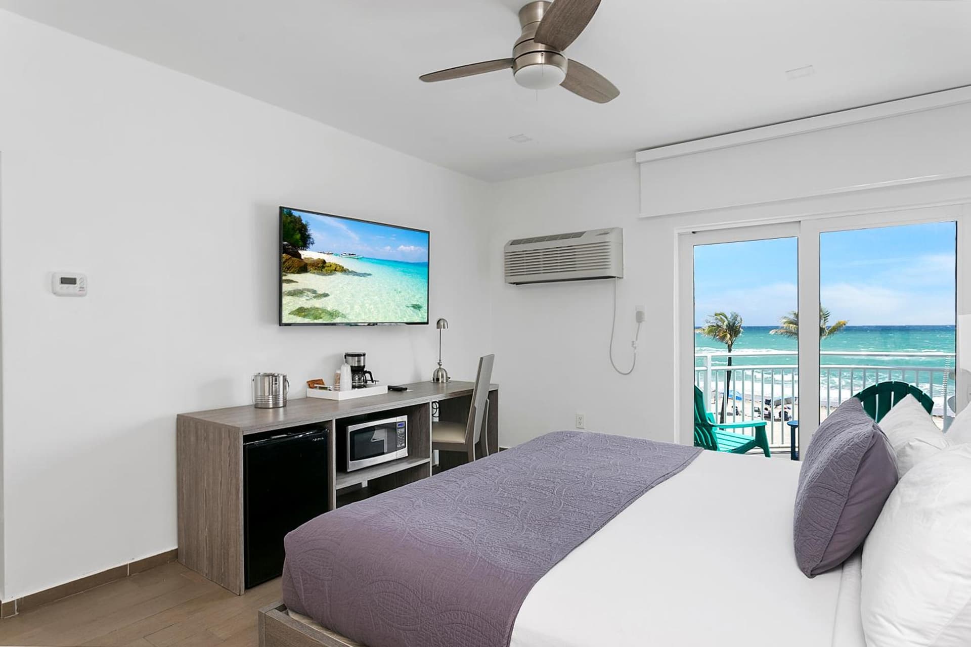 Hotel Sheldon gallery photo in Hollywood, FL — image 21