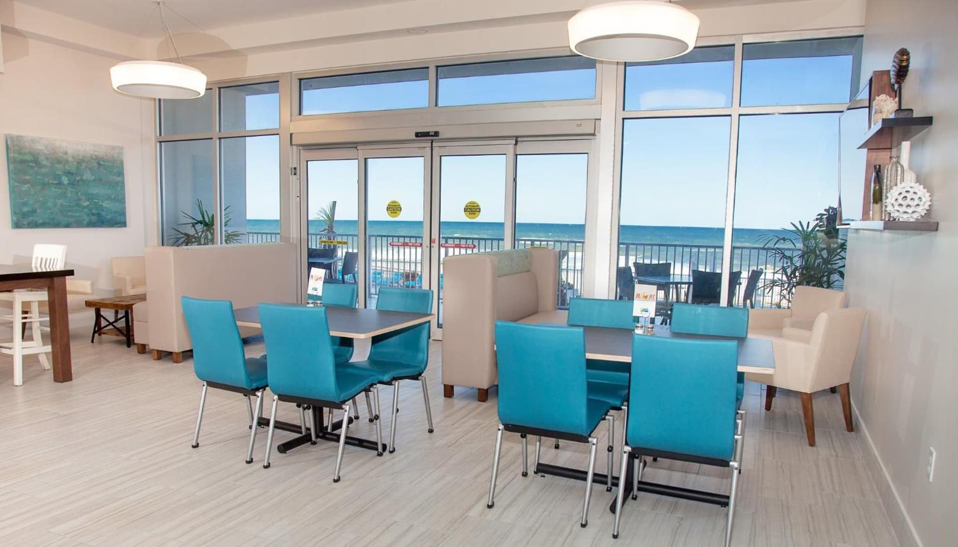 Holiday Inn Express & Suites Panama City Beach - Beachfront by IHG gallery photo in Panama City Beach, FL — image 60