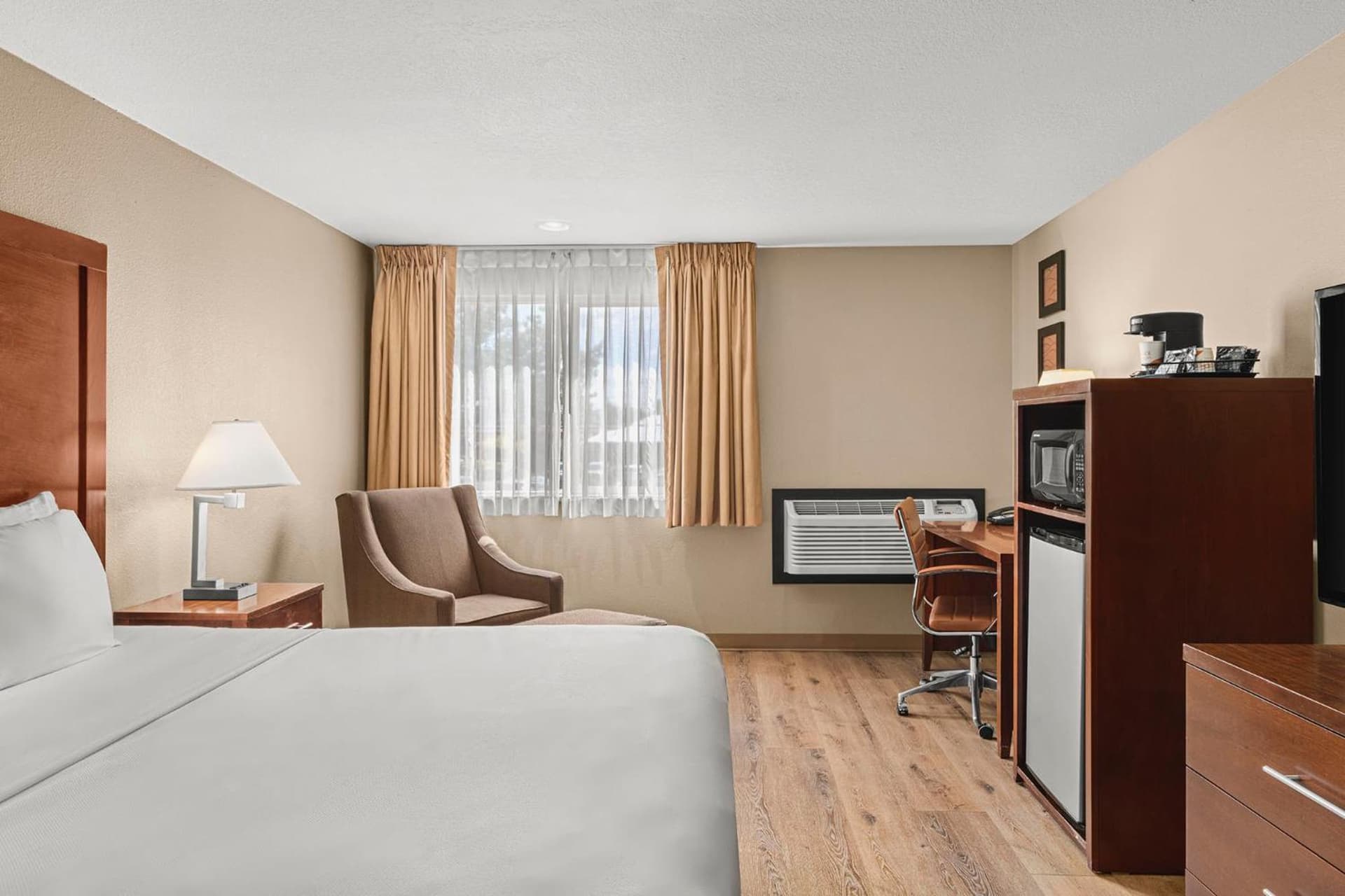 Comfort Inn & Suites Beaverton - Portland West gallery photo in Beaverton, OR — image 19