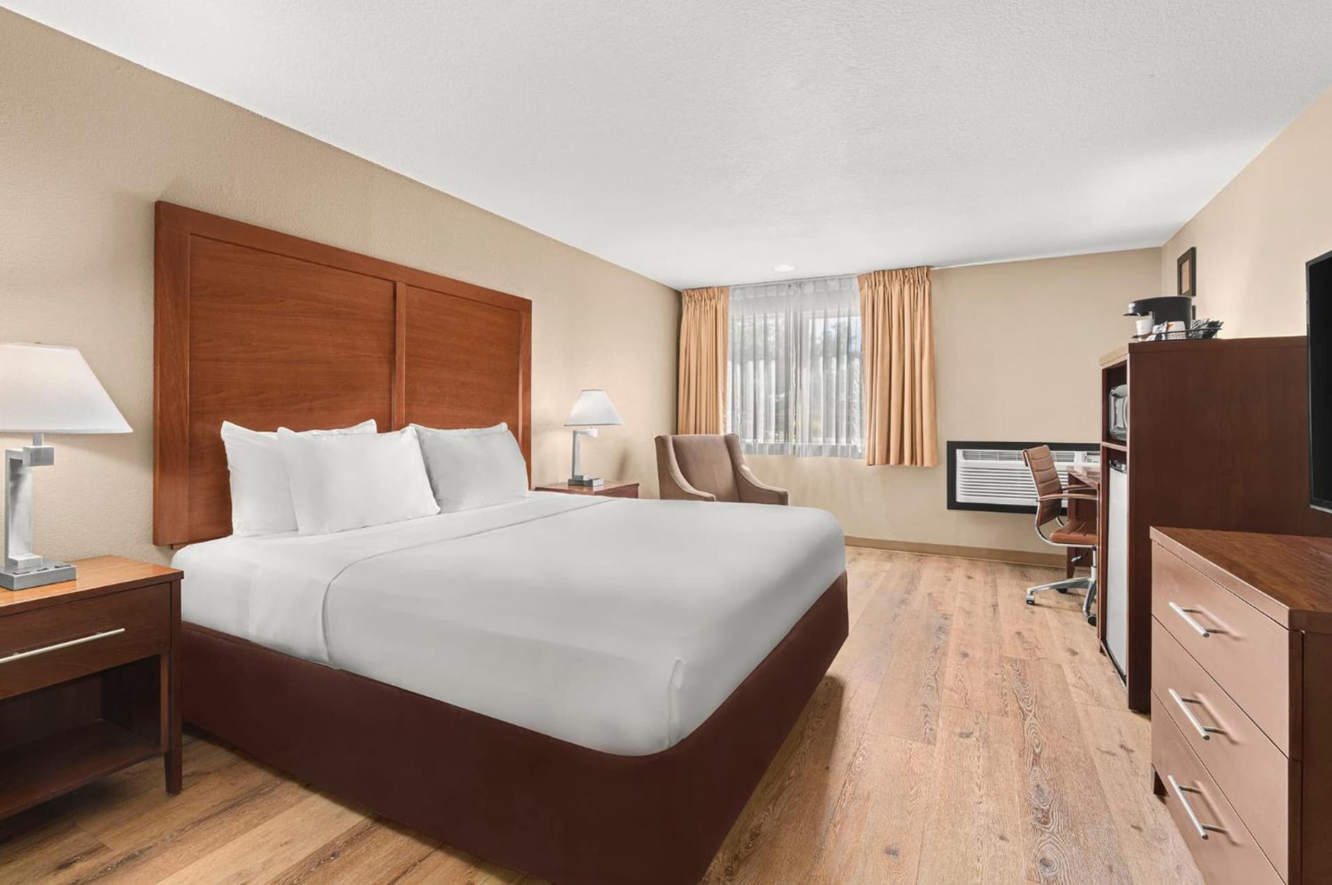 Comfort Inn & Suites Beaverton - Portland West gallery photo in Beaverton, OR — image 12