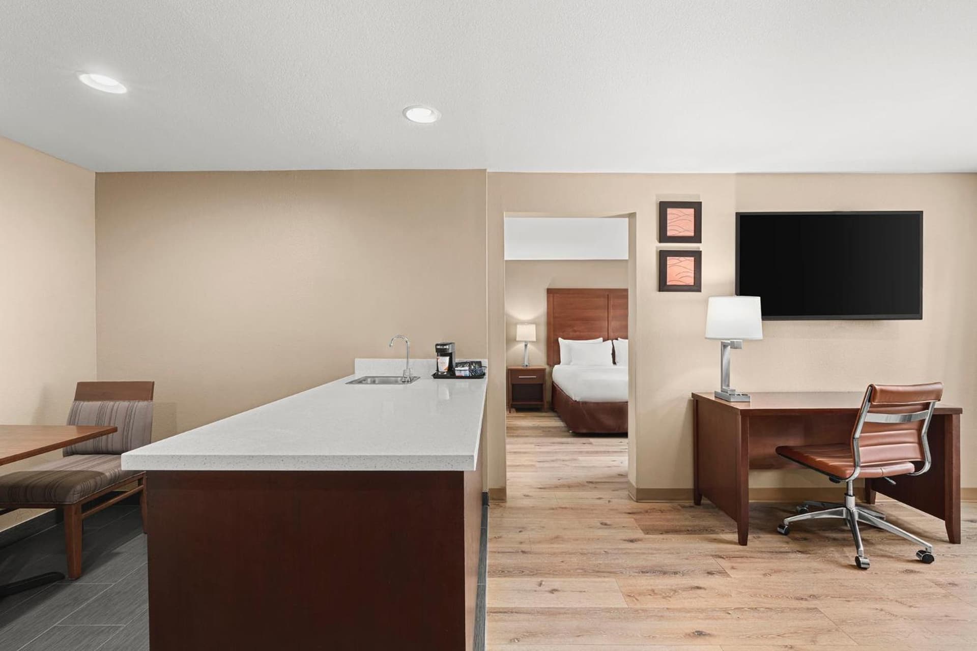 Comfort Inn & Suites Beaverton - Portland West gallery photo in Beaverton, OR — image 40
