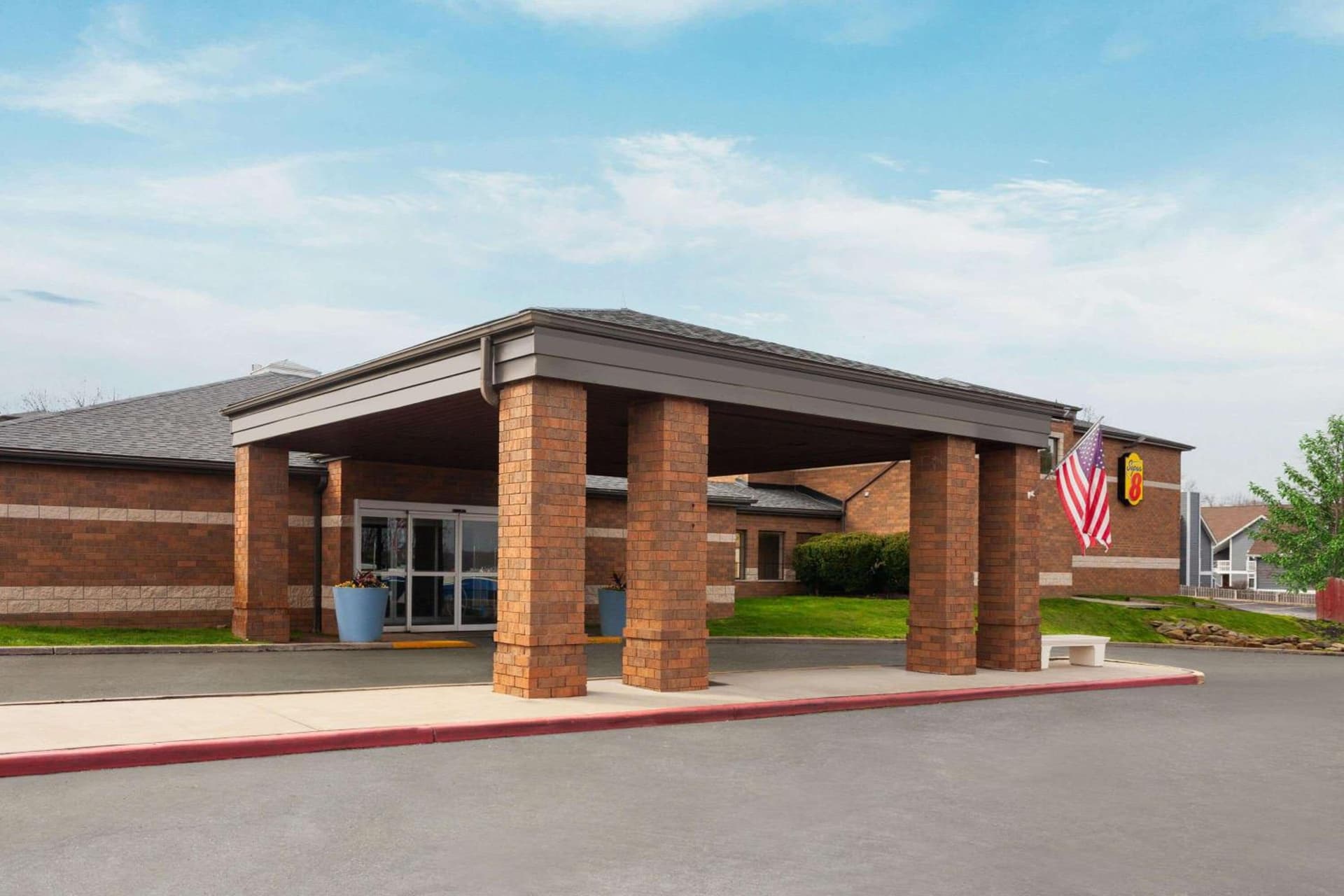 Super 8 by Wyndham Copley Akron featured exterior or lobby in Copley, OH — similar hotel