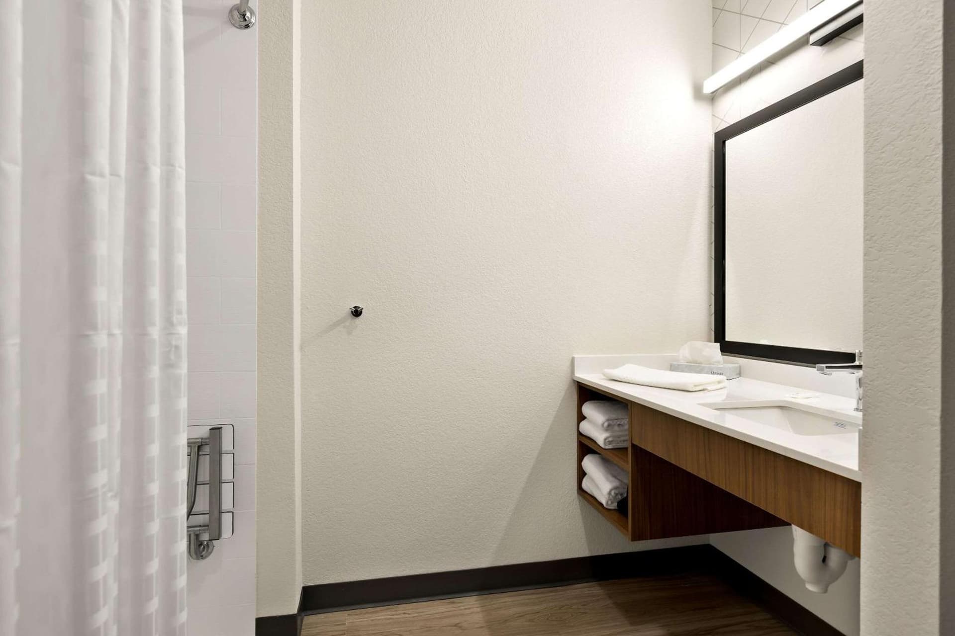 Everhome Suites Nampa Boise gallery photo in Nampa, ID — image 17