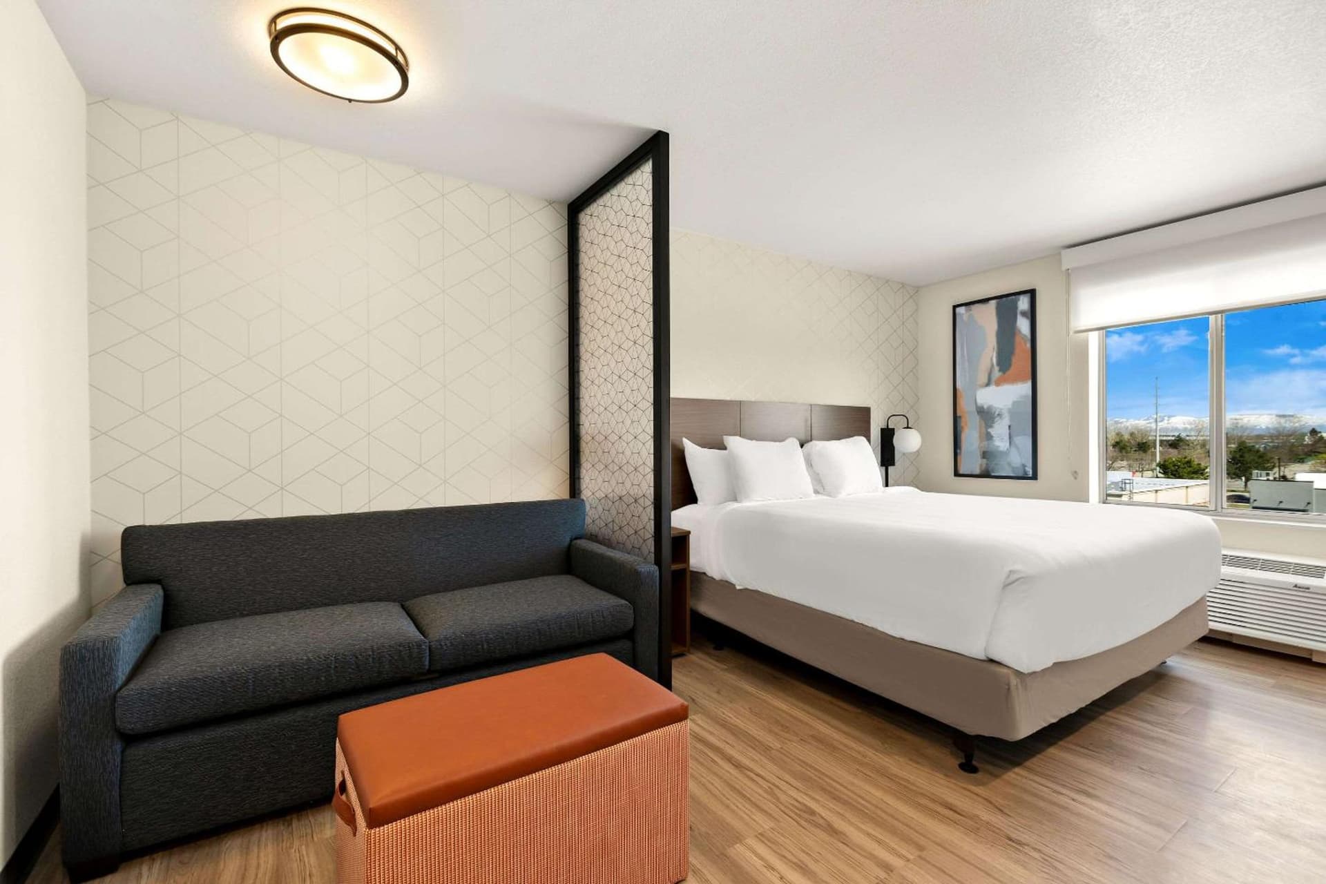 Everhome Suites Nampa Boise gallery photo in Nampa, ID — image 19