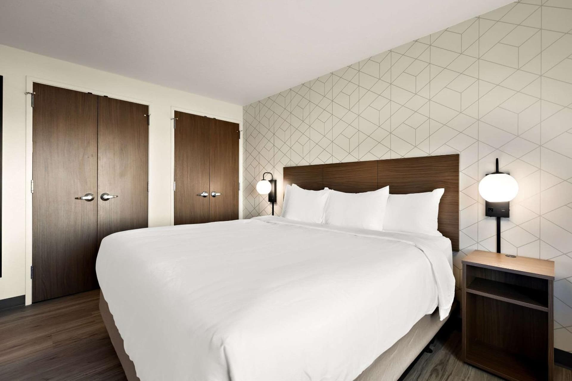 Everhome Suites Nampa Boise gallery photo in Nampa, ID — image 31