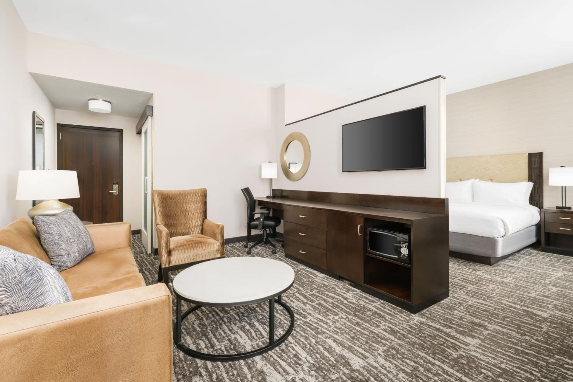 Fairfield Inn & Suites by Marriott New York Midtown Manhattan/Penn Station interior in New York, NY — gallery photo 2