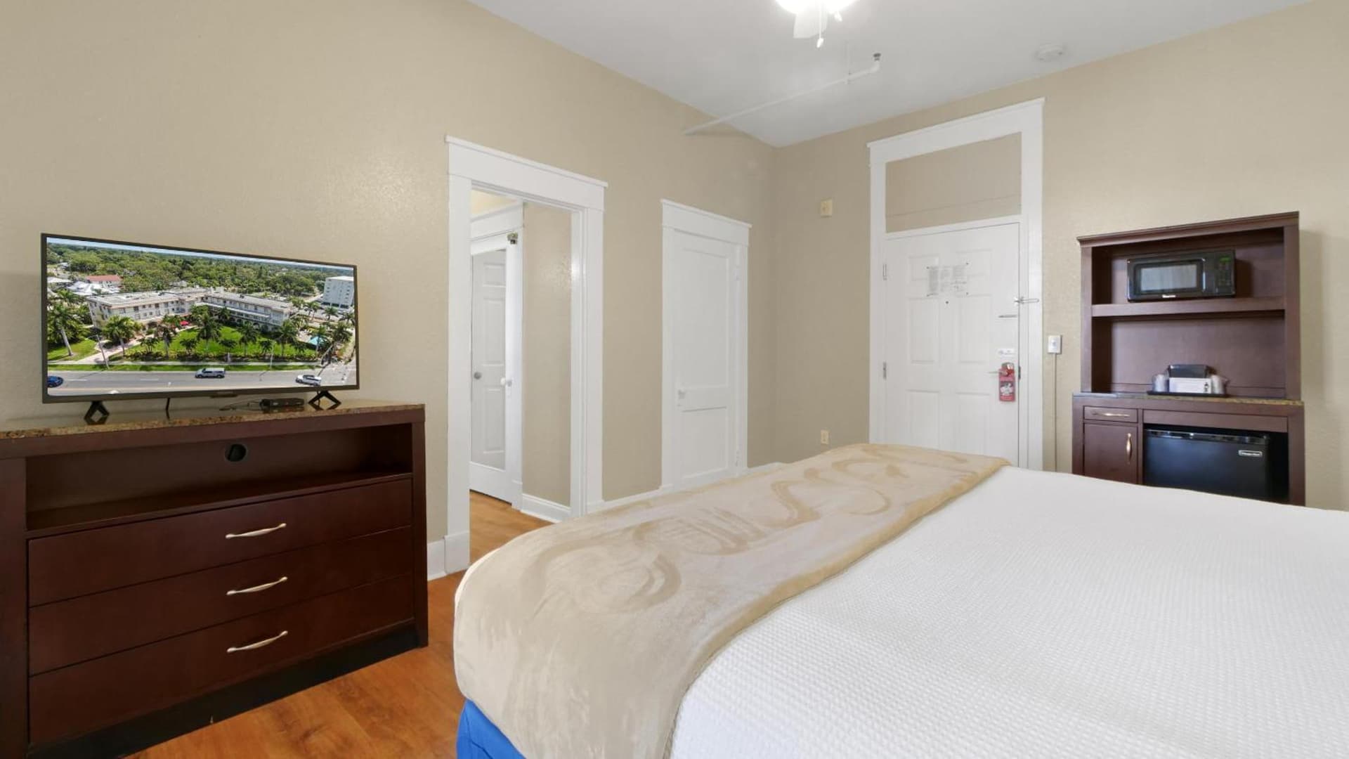 Crystal Bay Historic Hotel gallery photo in St Petersburg, FL — image 26