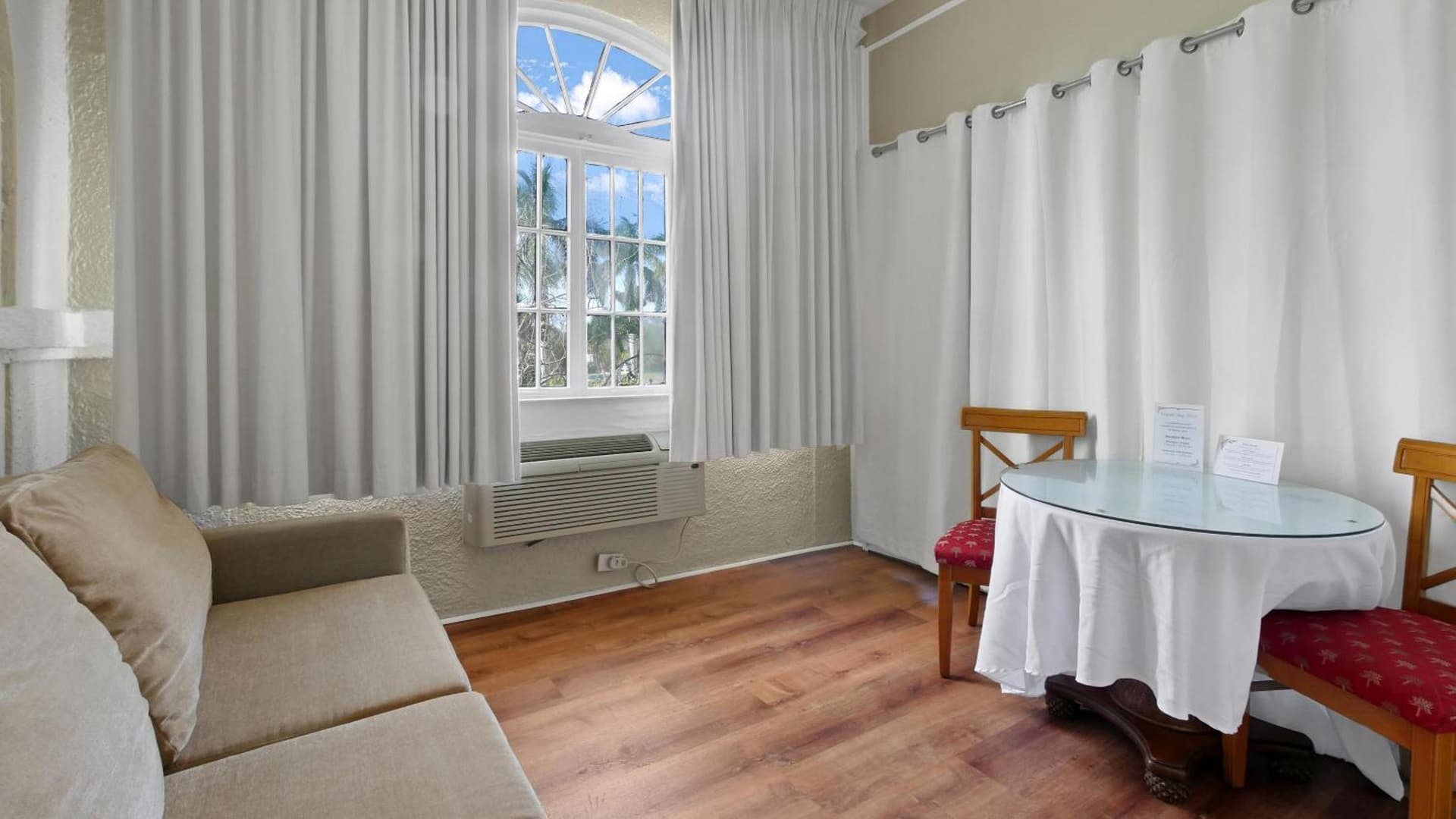 Crystal Bay Historic Hotel gallery photo in St Petersburg, FL — image 36