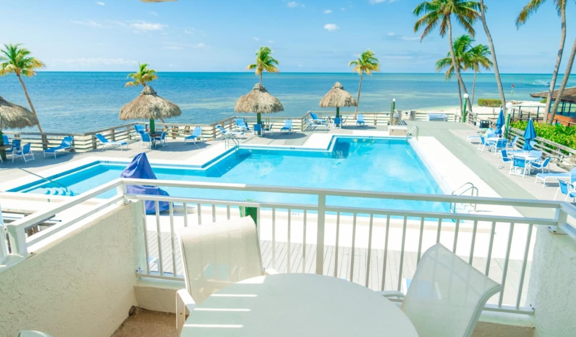 Caloosa Cove Resort by CoolVacay interior in Islamorada — gallery photo 2