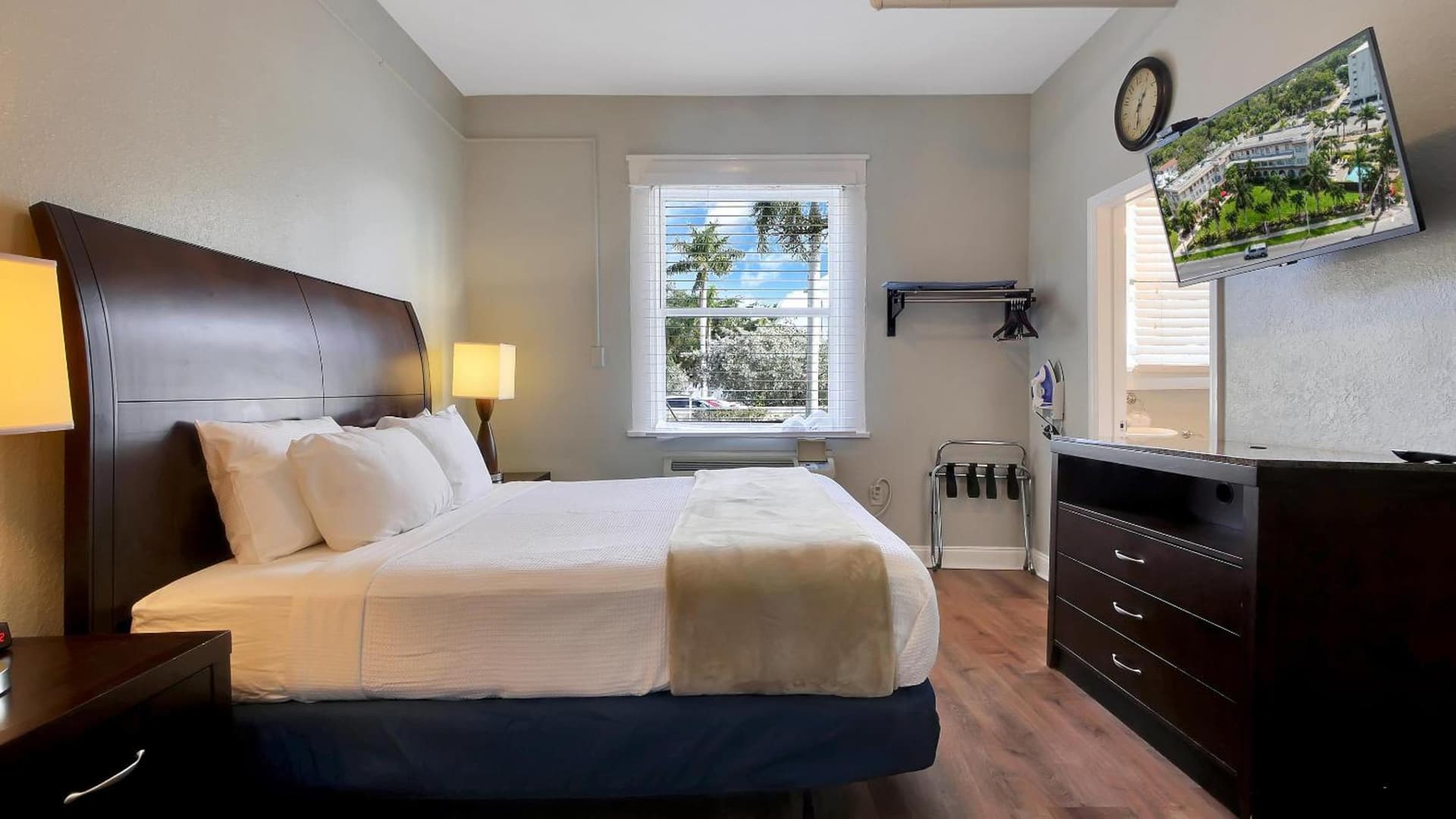 Crystal Bay Historic Hotel property views in St Petersburg, FL — gallery photo 3