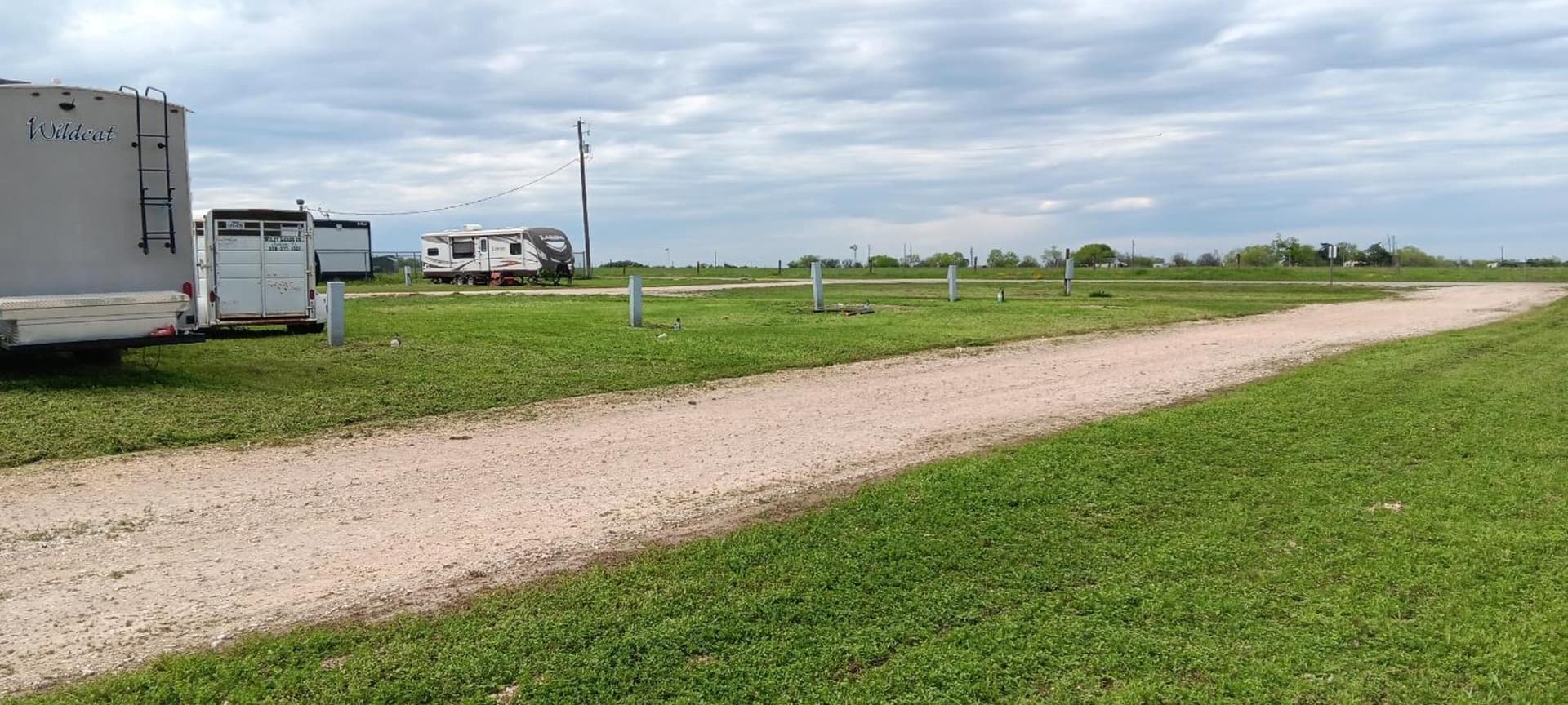 Southern Inns And Suites now offering RV Spaces for rent property views in Yorktown, TX — gallery photo 3