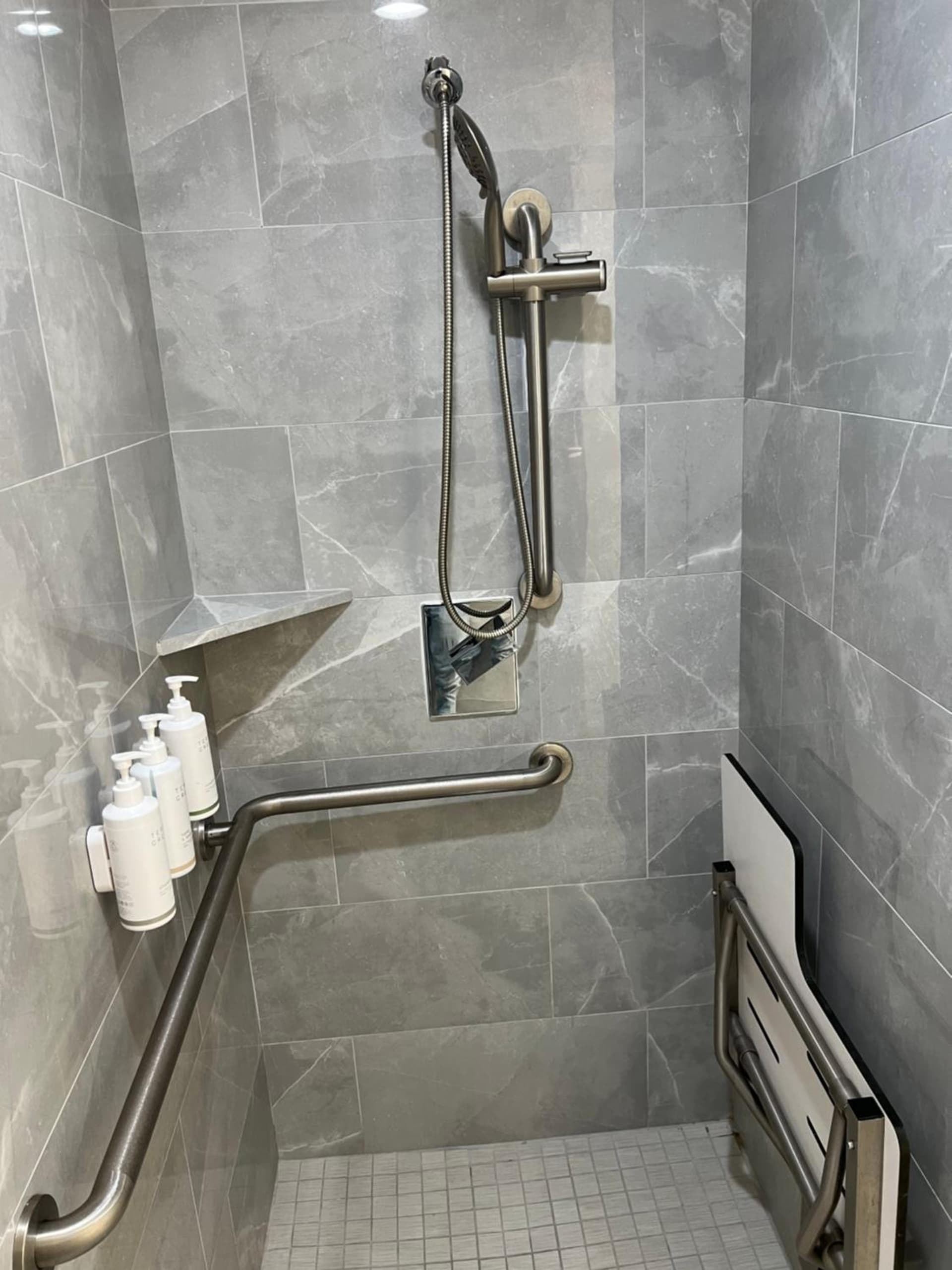 Country Inn & Suites by Radisson, Vallejo Napa Valley, CA gallery photo in Vallejo, CA — image 22