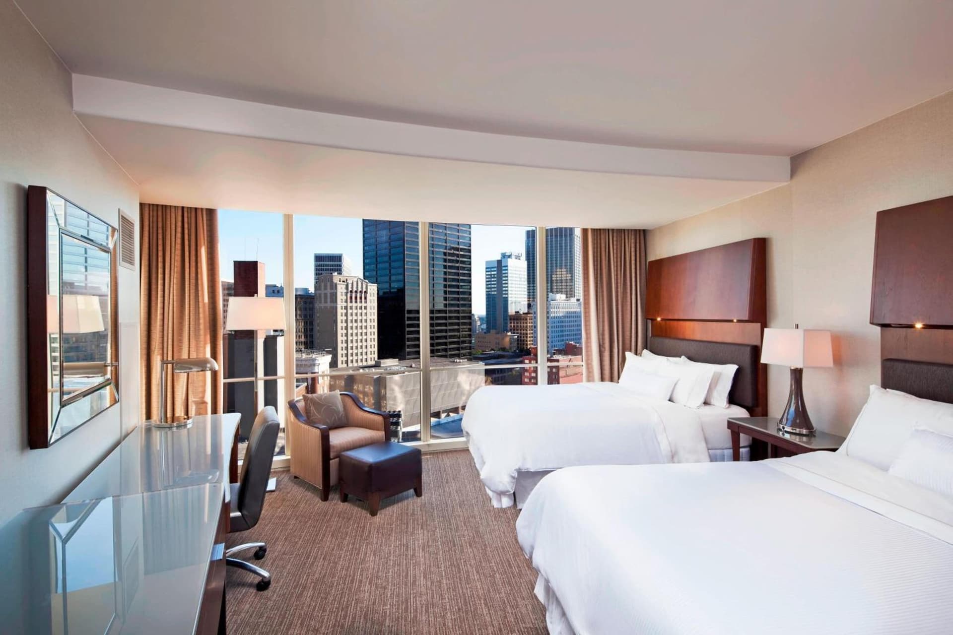 The Westin Peachtree Plaza, Atlanta gallery photo in Atlanta, GA — image 148