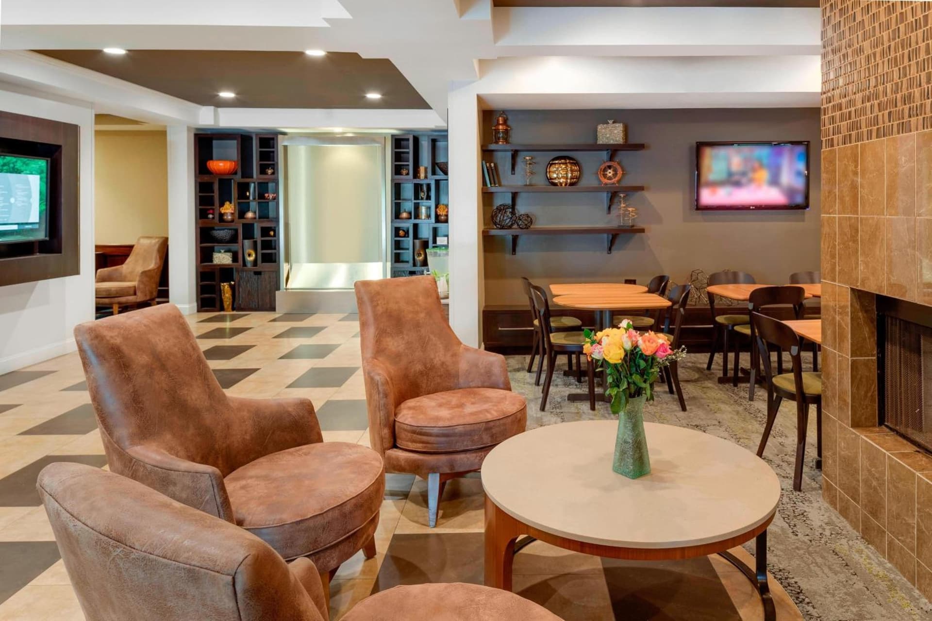 Courtyard by Marriott Portsmouth gallery photo in Portsmouth, NH — image 8