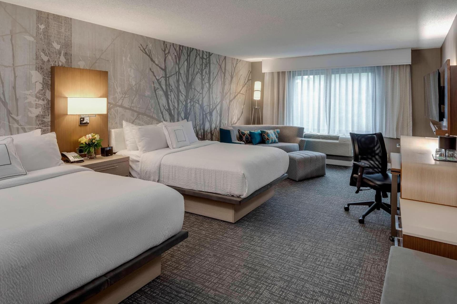 Courtyard by Marriott Portsmouth gallery photo in Portsmouth, NH — image 28