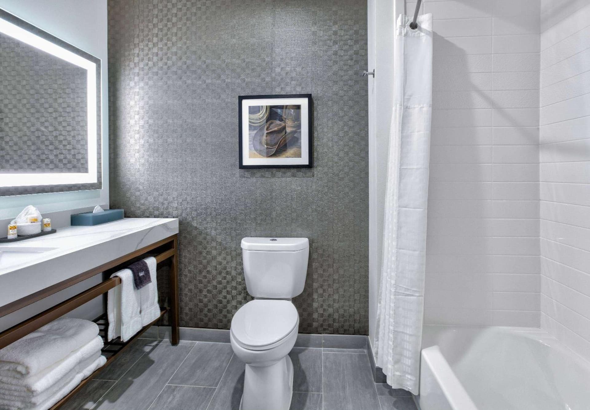 La Quinta Inn & Suites by Wyndham Terrell gallery photo in Terrell, TX — image 35