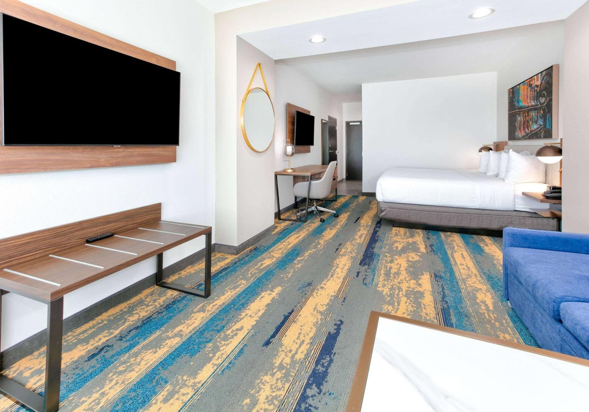 La Quinta Inn & Suites by Wyndham Terrell gallery photo in Terrell, TX — image 5