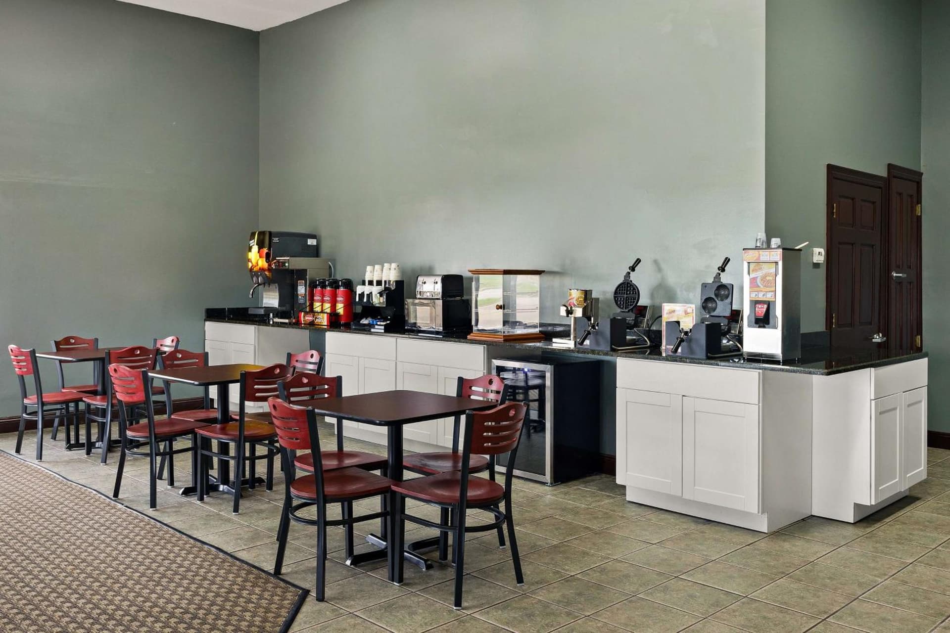SureStay by Best Western Gulfport gallery photo in Gulfport, MS — image 20