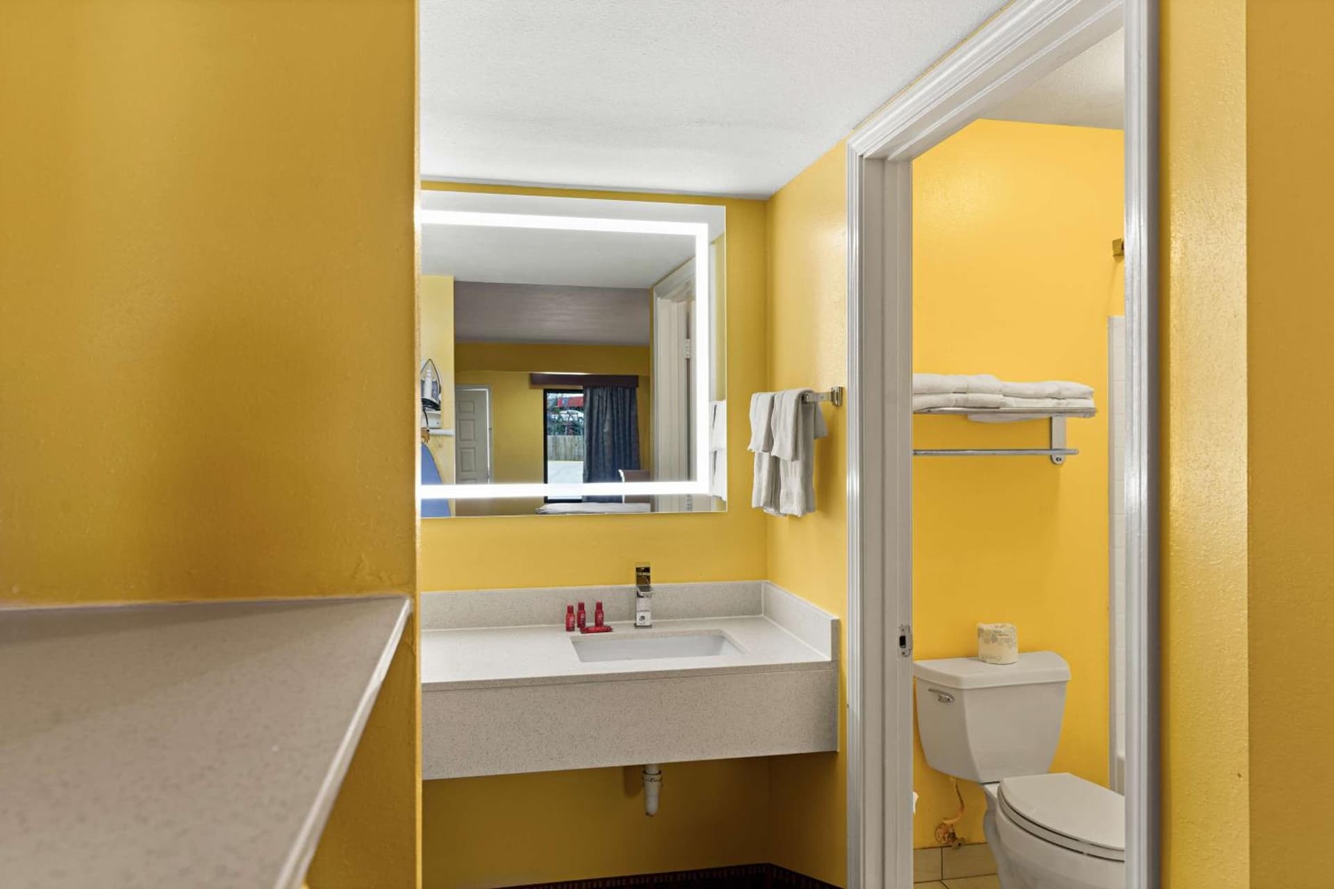 SureStay by Best Western Gulfport gallery photo in Gulfport, MS — image 15