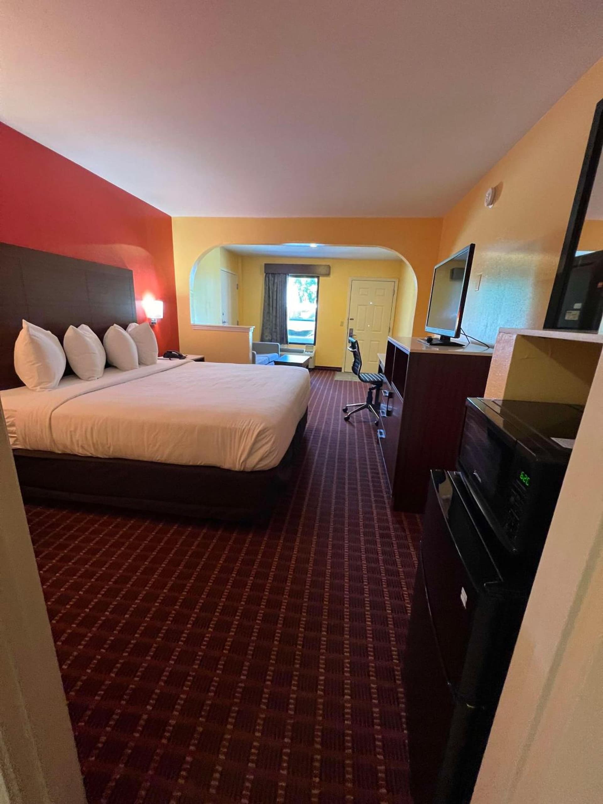 SureStay by Best Western Gulfport gallery photo in Gulfport, MS — image 17