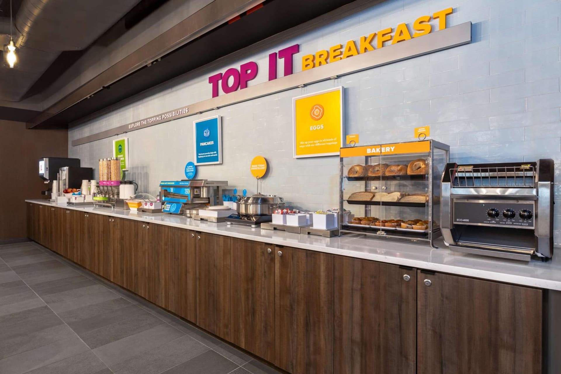 Tru By Hilton Brooklyn interior in Brooklyn, NY — gallery photo 2