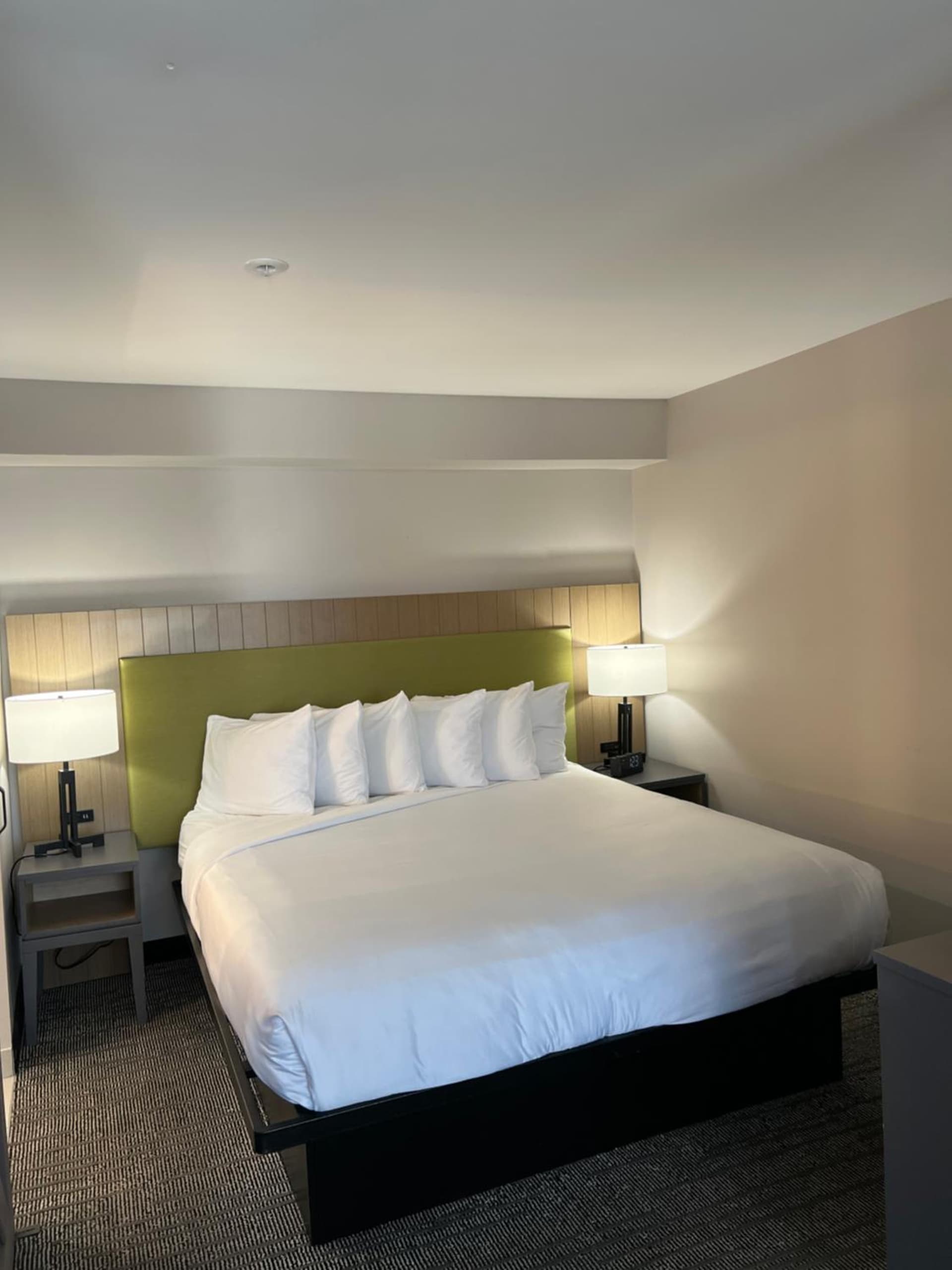 Country Inn & Suites by Radisson, Vallejo Napa Valley, CA gallery photo in Vallejo, CA — image 21