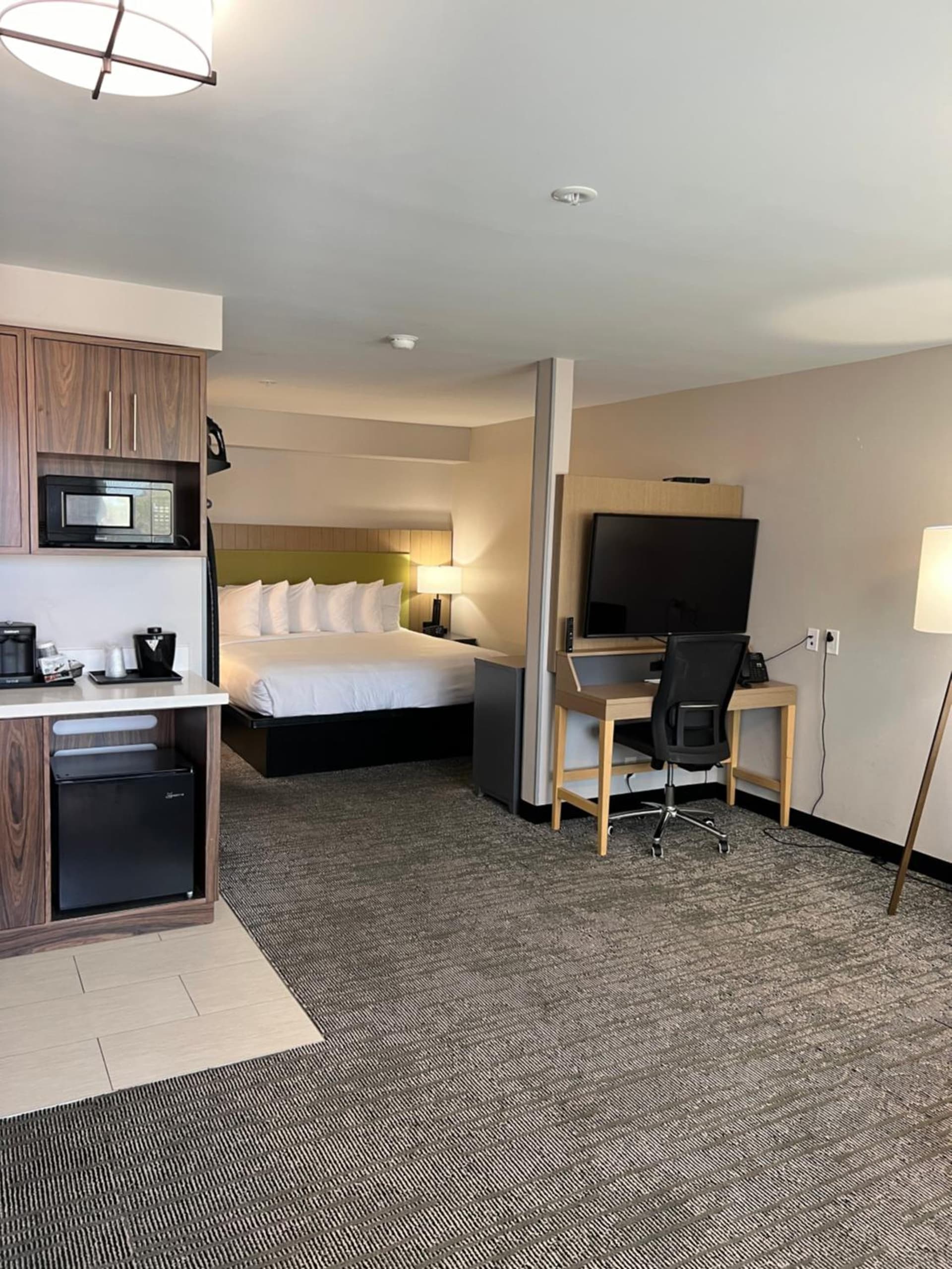 Country Inn & Suites by Radisson, Vallejo Napa Valley, CA gallery photo in Vallejo, CA — image 64