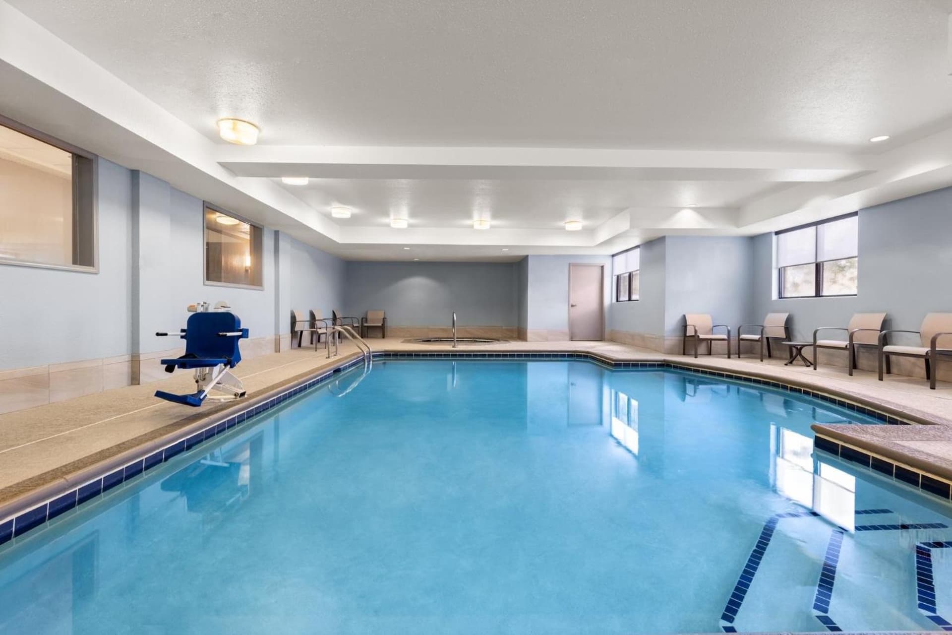 Holiday Inn Express Grove City - Premium Outlet Mall by IHG gallery photo in Grove City, PA — image 29