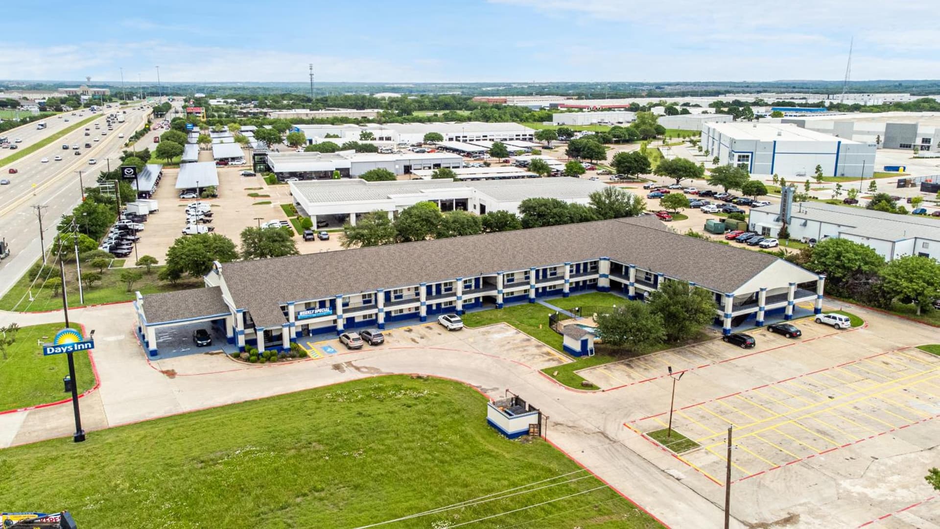 Days Inn by Wyndham McKinney gallery photo in McKinney, TX — image 47