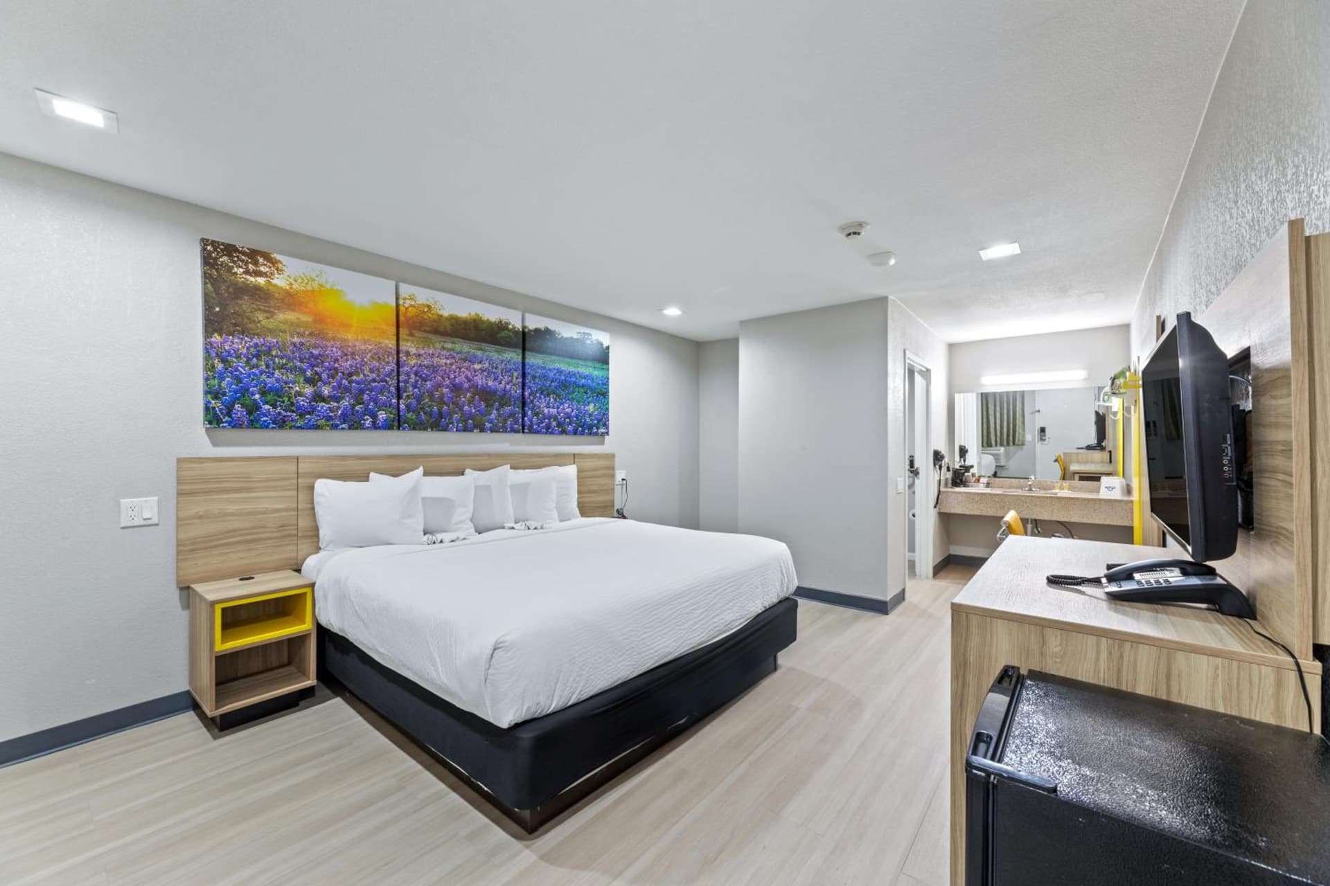 Days Inn by Wyndham McKinney gallery photo in McKinney, TX — image 75