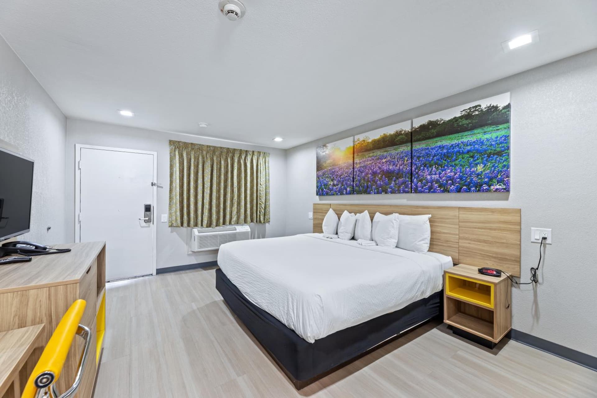 Days Inn by Wyndham McKinney gallery photo in McKinney, TX — image 74