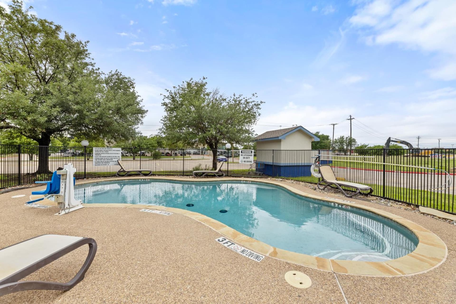 Days Inn by Wyndham McKinney gallery photo in McKinney, TX — image 14